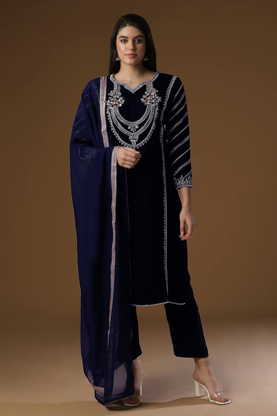 AHLAM Velvet Hand Embroidered Kurta Set