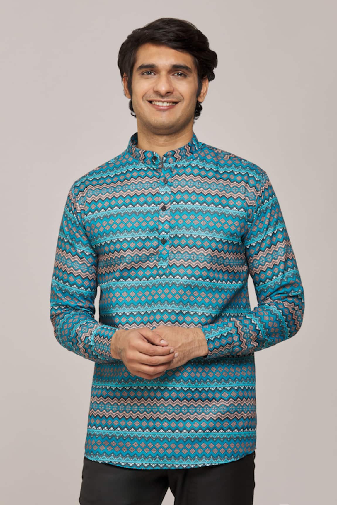 Arihant Rai Sinha Geometric Print Mandarin Collar Shirt