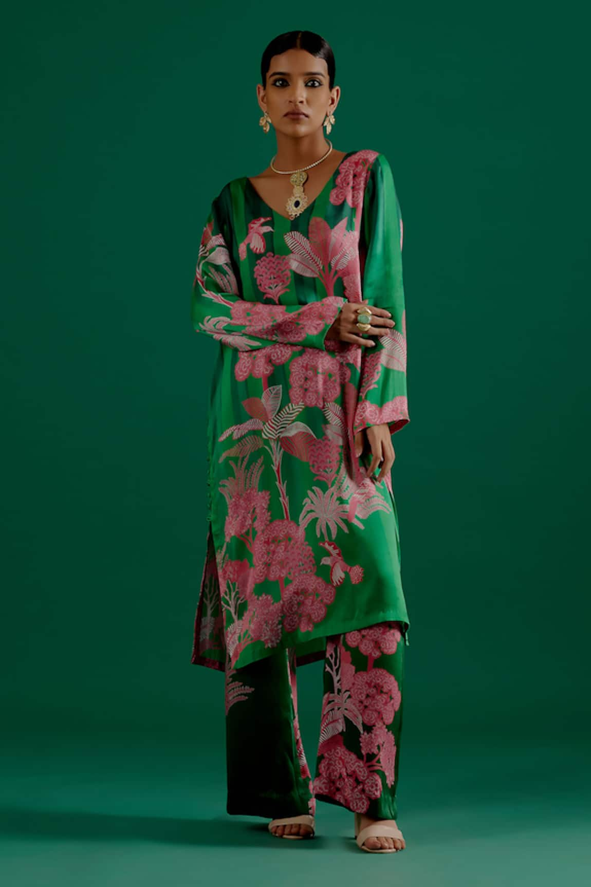 Sitaraa Pankhuri Forest Scene Print Kurta With Pant