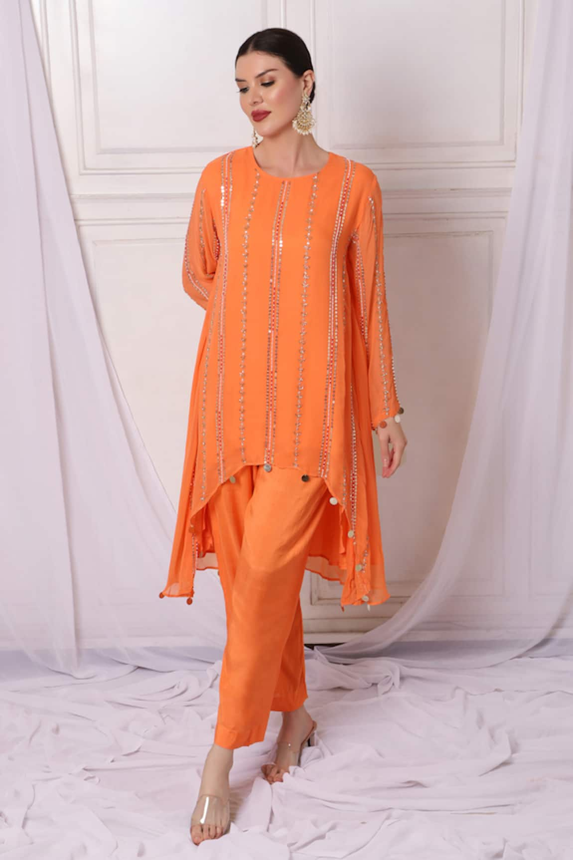 Bha sha Metallic Thread Embroidered Tunic Pant Set