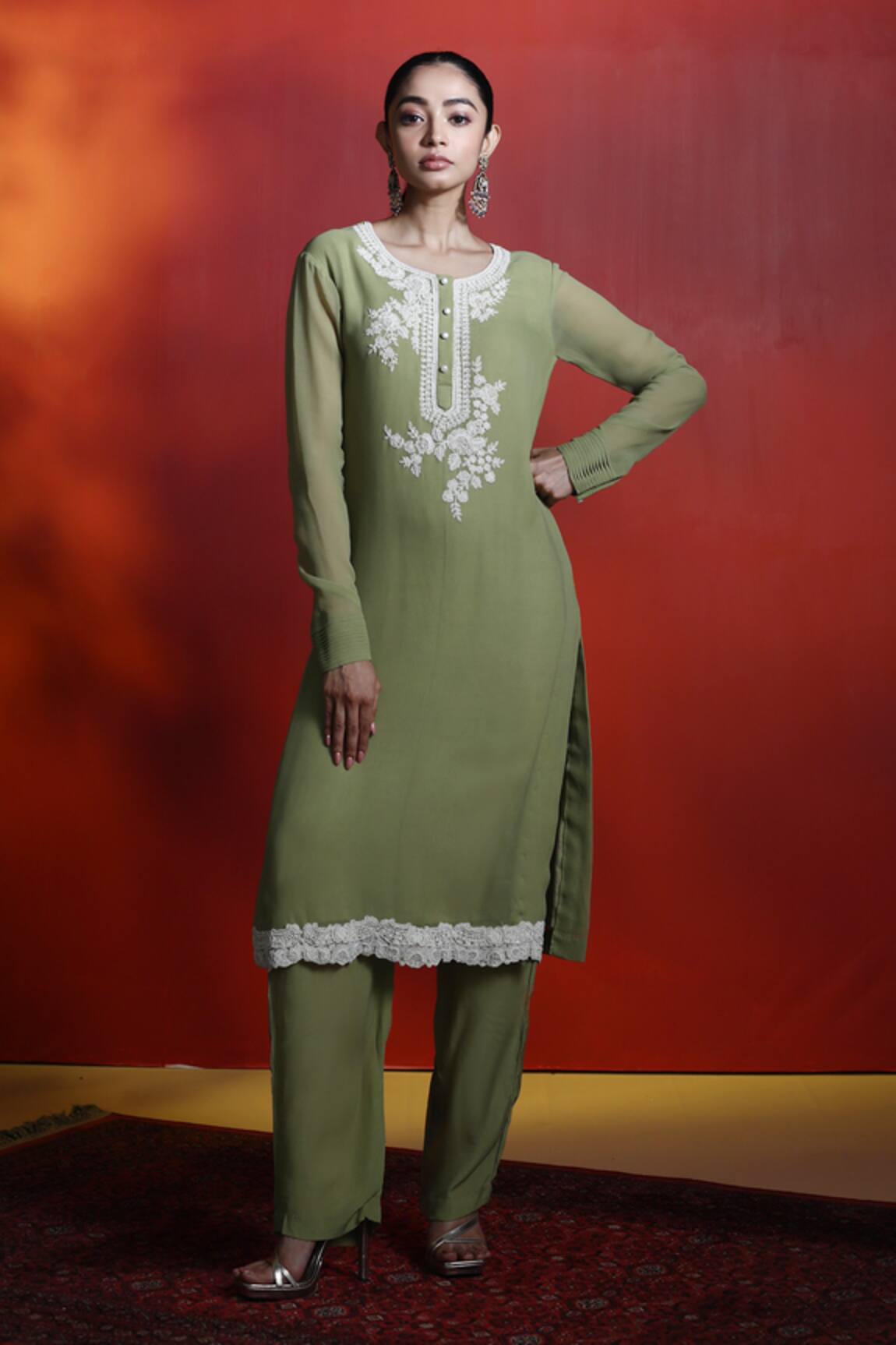 28 Threads Hand Embroidered Straight Kurta