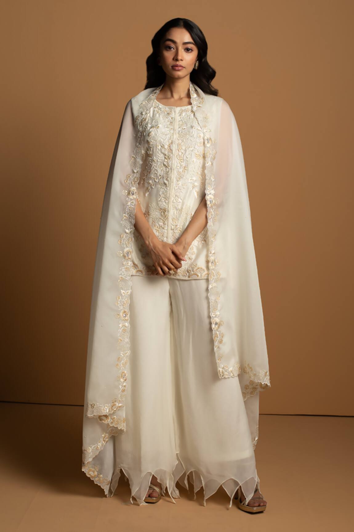 28 Threads Embroidered Kurta Flared Pant Set