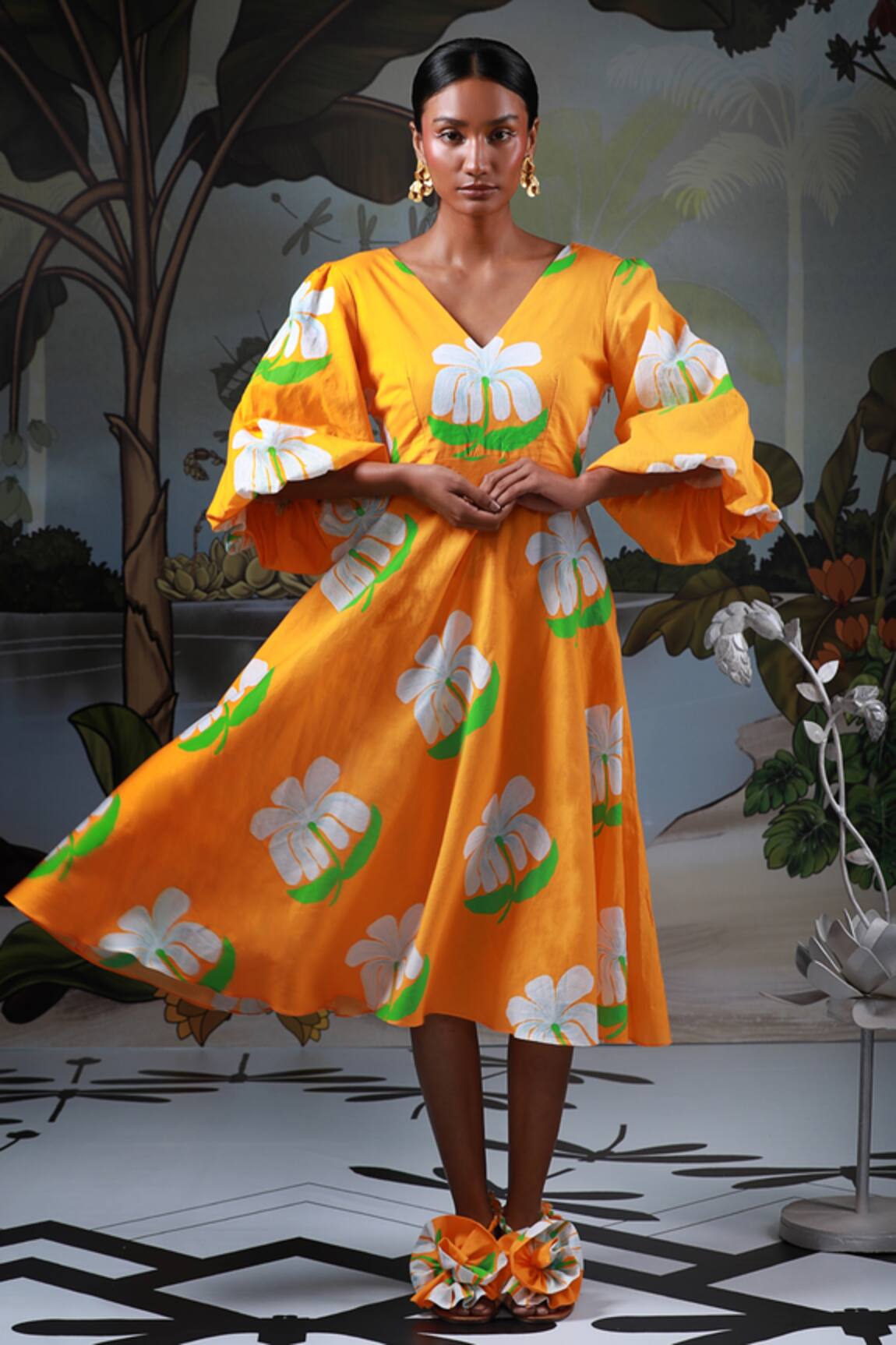 Ekastories Hawaiian Flower Print Dress
