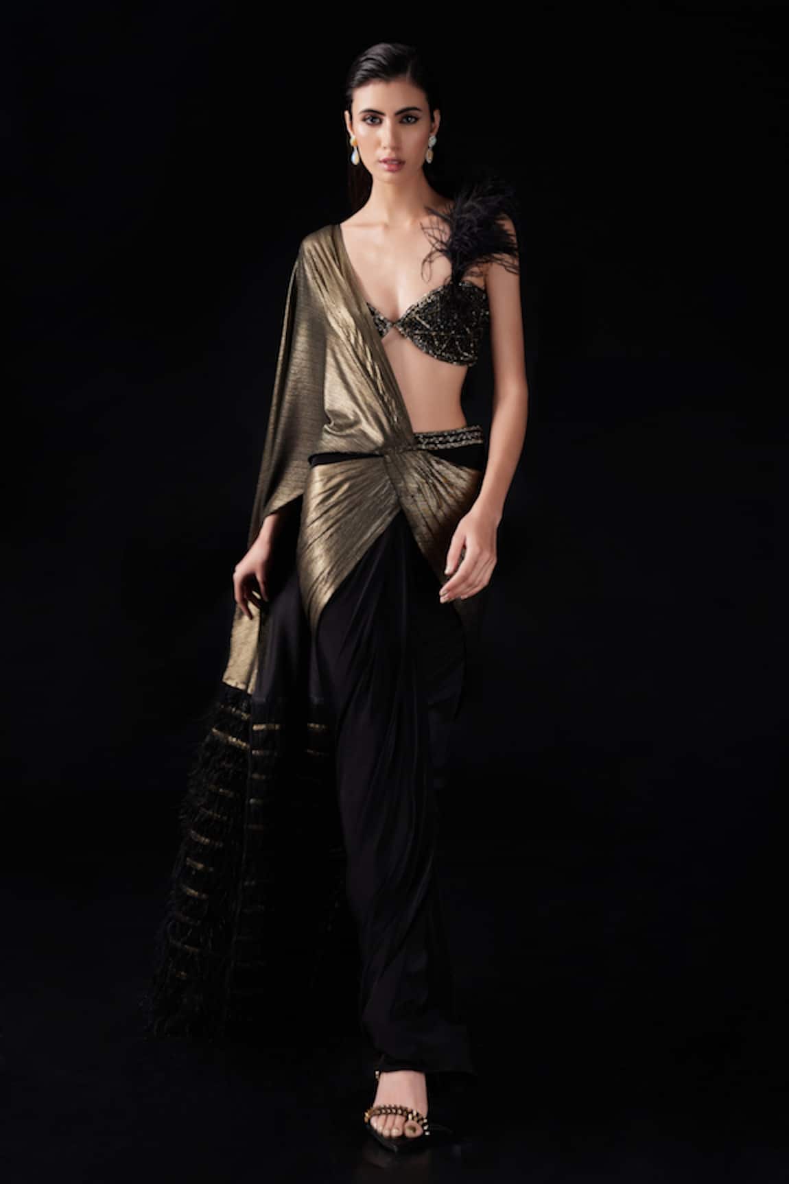 Roqa Color Block Pre-Stitched Saree With Blouse 
