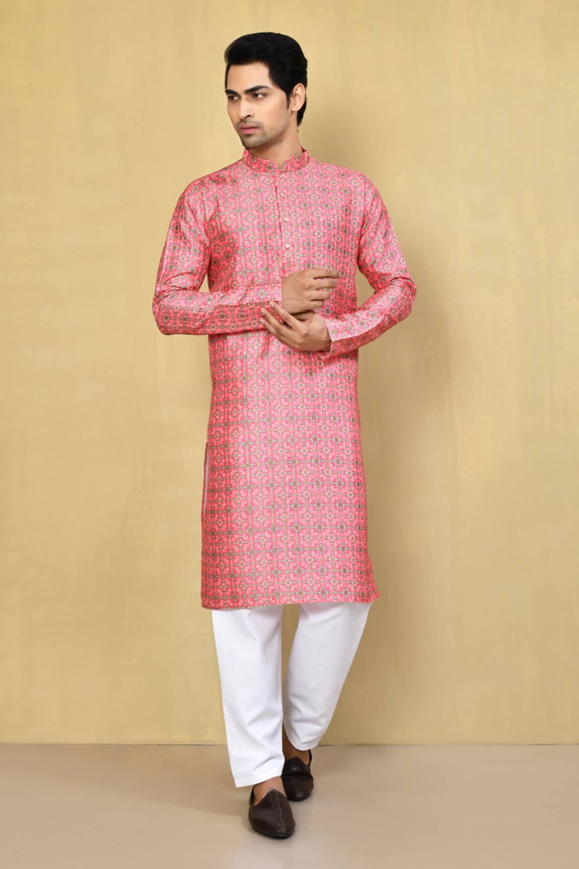 Arihant Rai Sinha Patola Print Kurta With Pyjama 