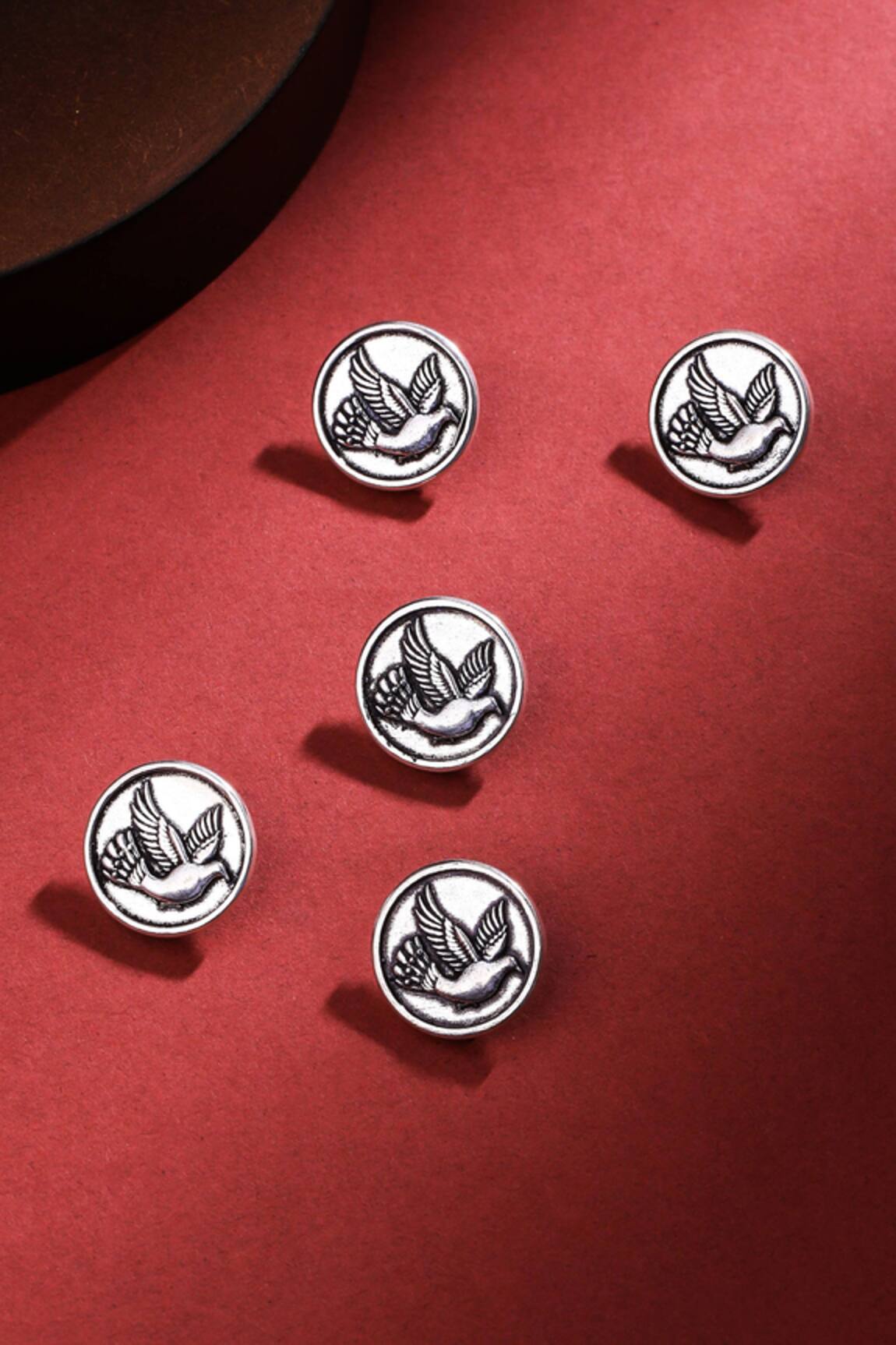Cosa Nostraa Flying Bird Carved Buttons - Set of 5