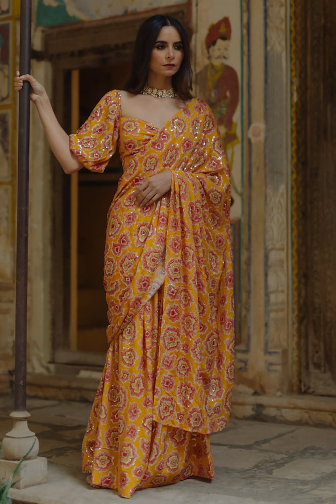 BAARO MASI Flower Print Pre-Draped Saree With Blouse