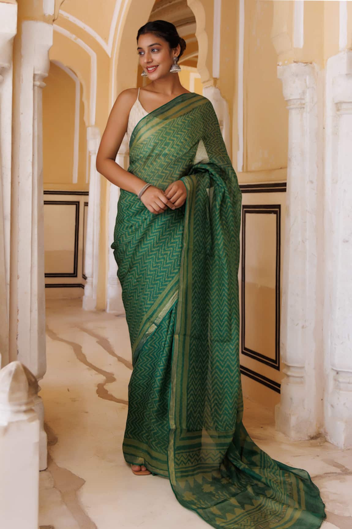 Geroo Jaipur Chevron Hand Block Print Saree With Unstitched Blouse Piece