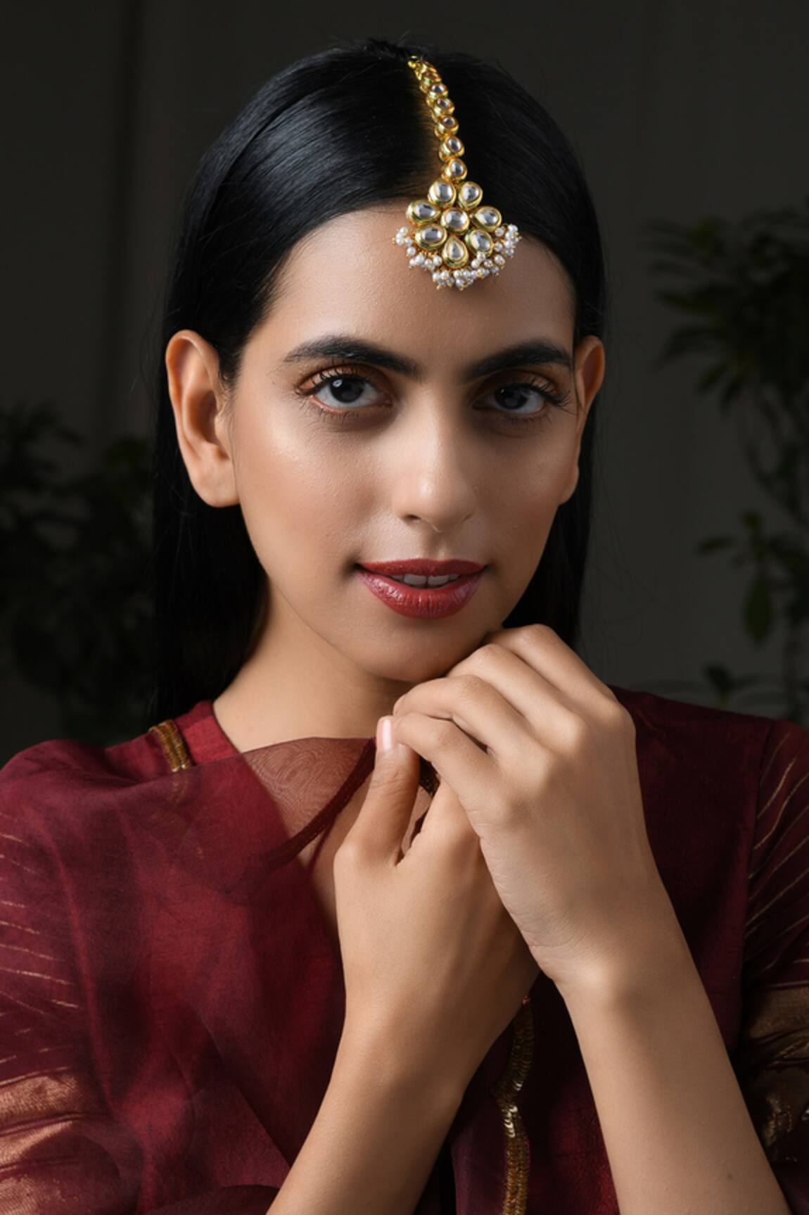 Paisley Pop Floral Kundan Maangtikka 
