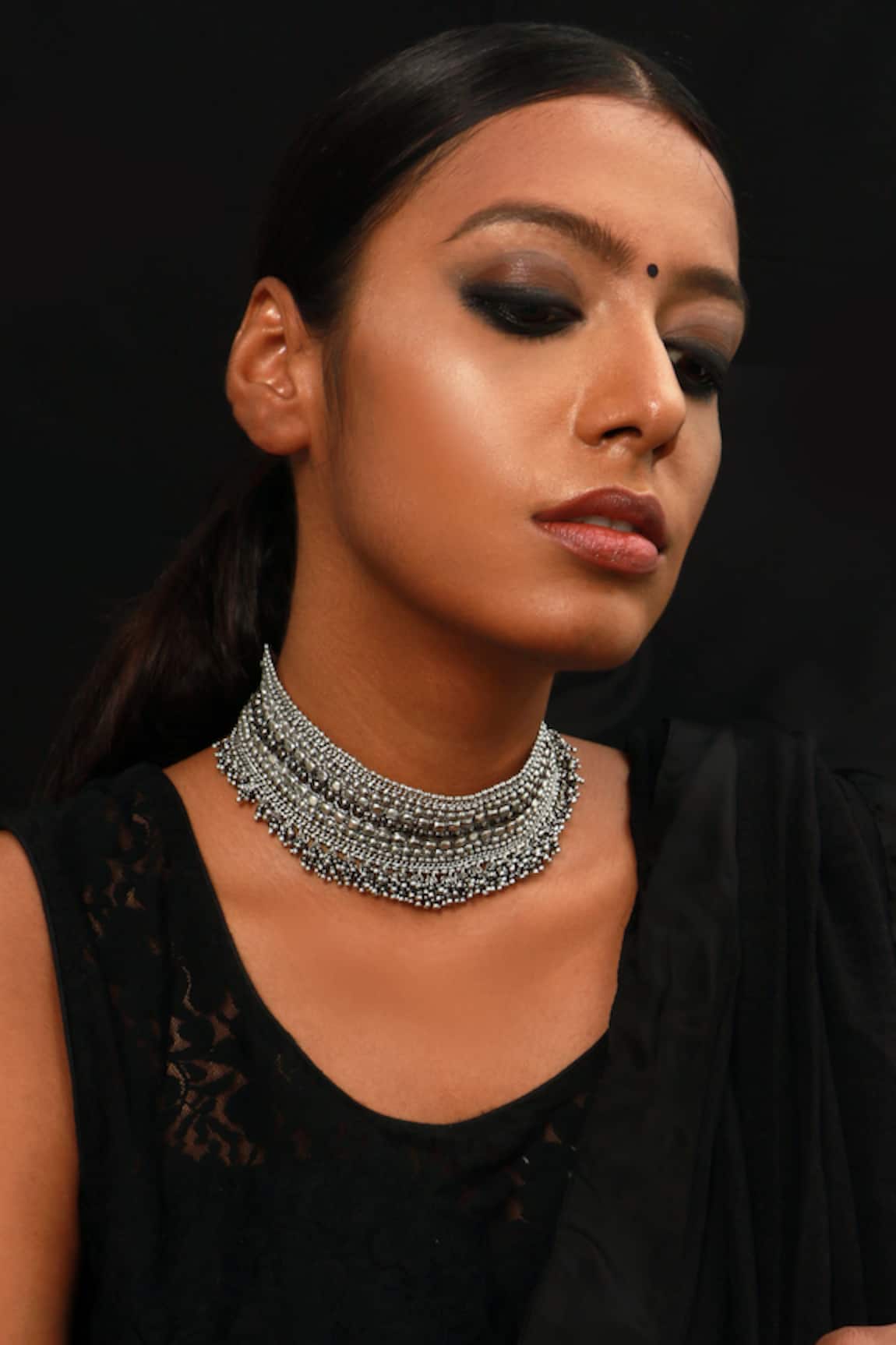 Vaidaan Rashk Choker