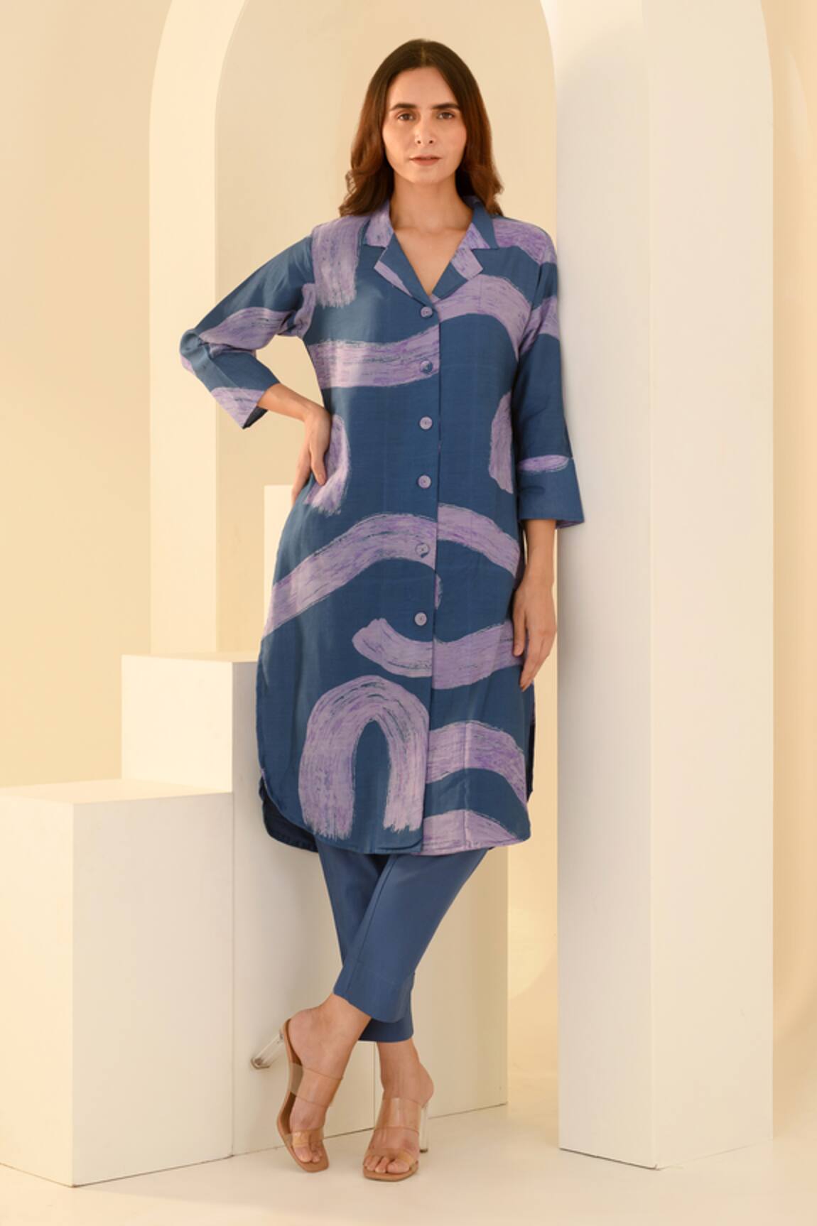 Kameez Chic Chanderi Printed Kurta & Pant Set