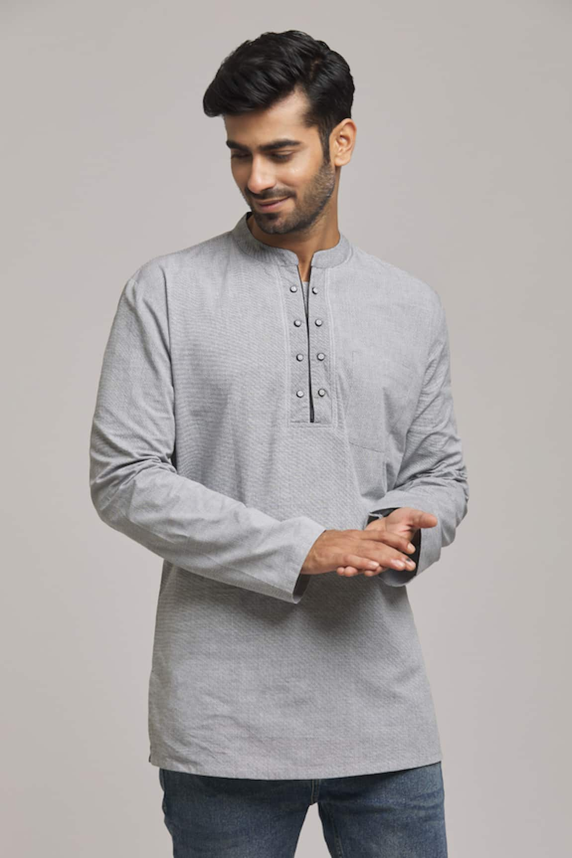 Arihant Rai Sinha Pinstriped Pattern Short Kurta