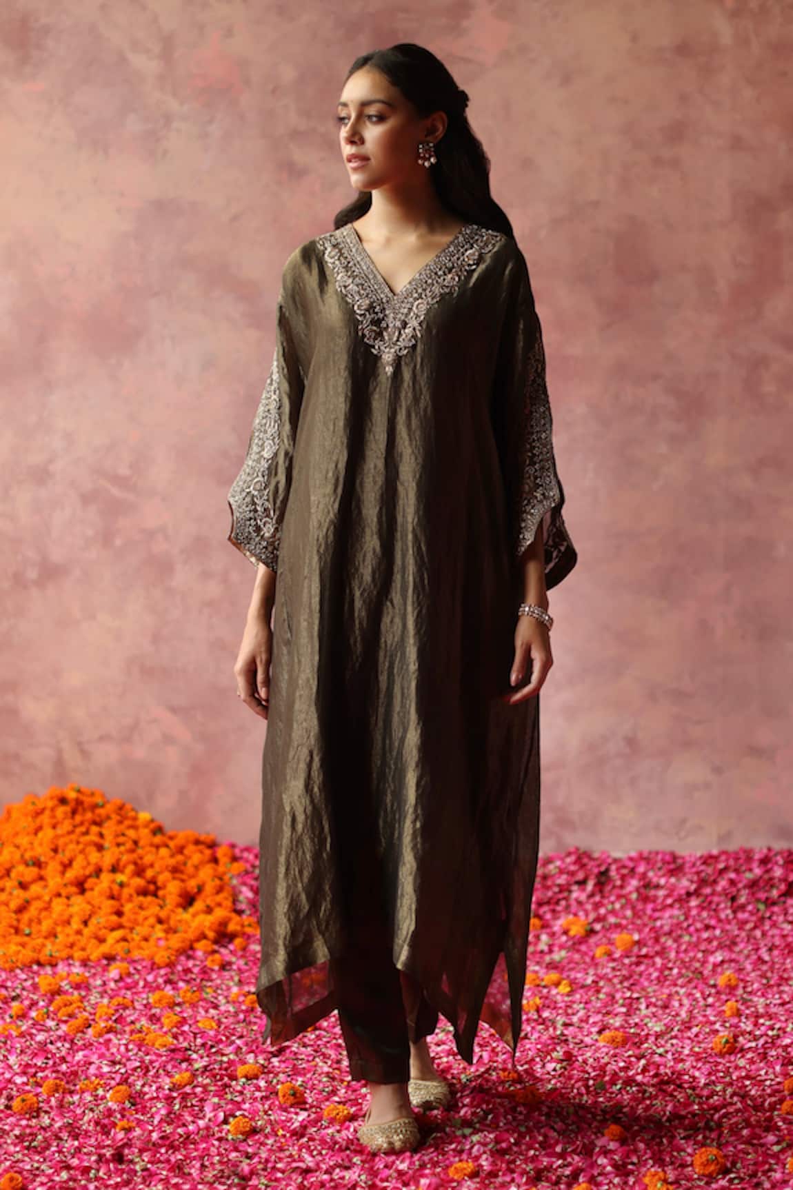 Begum Pret Heer Neckline Embellished Phiran & Pant Set