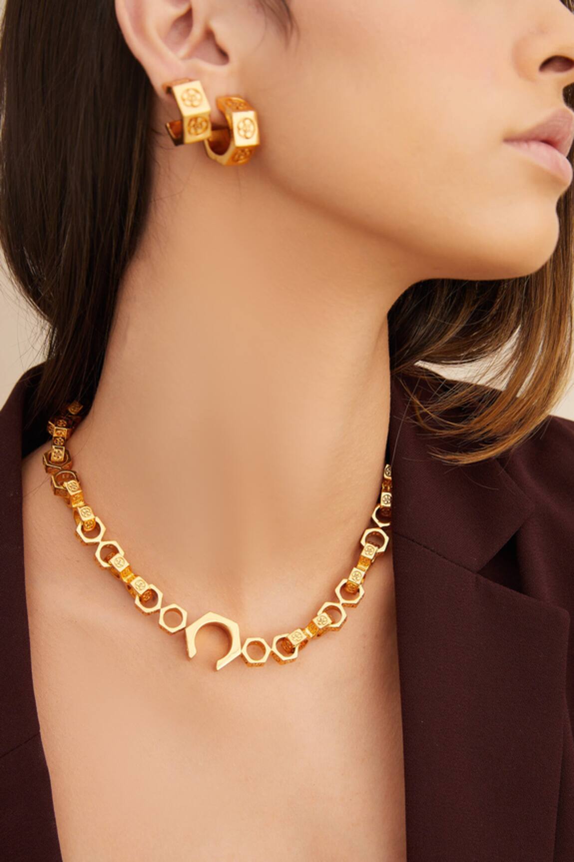 Outhouse Poppi Bolt Link Necklace