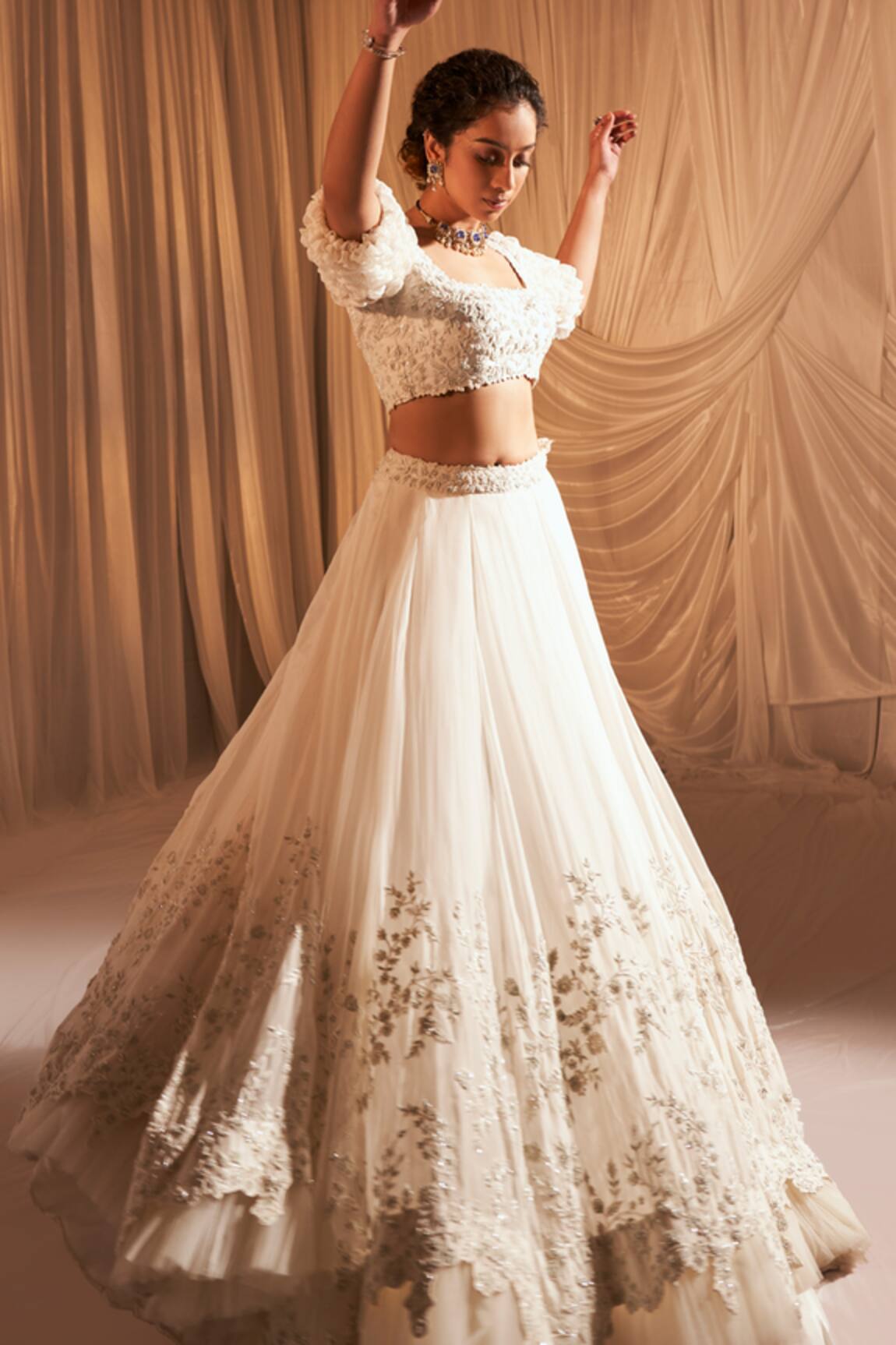 Aakansha Gupta Floral Embroidered Ivory Lehenga Set
