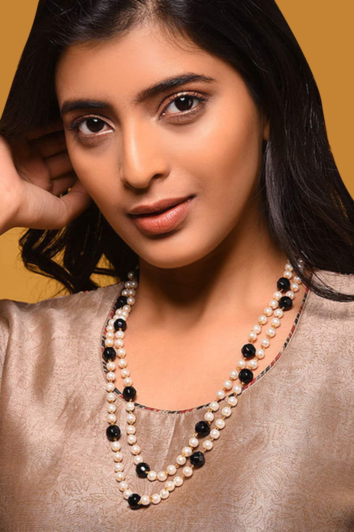 Maisara Pearl & Onyx Embellished Necklace