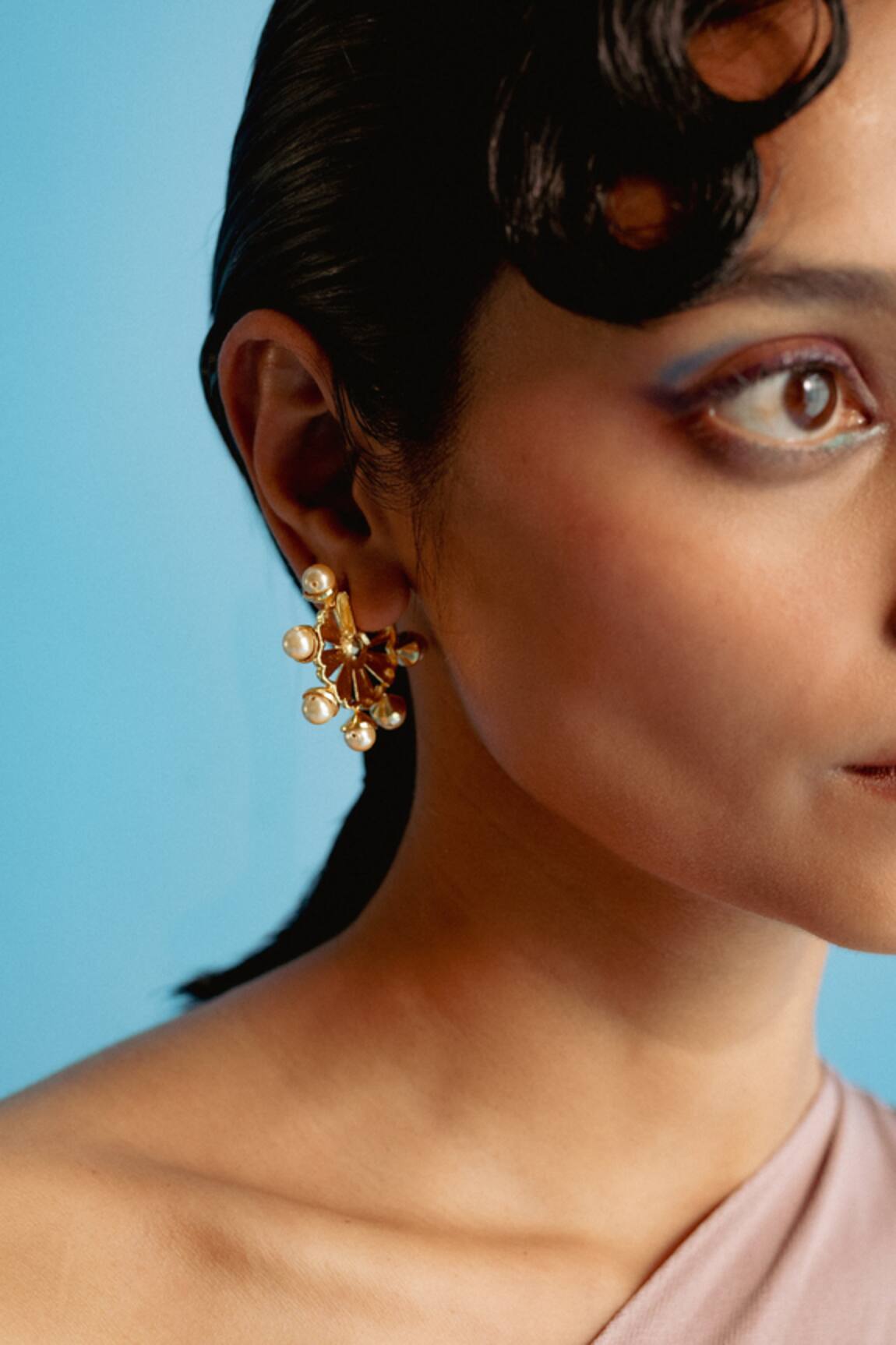 Esme by Aashna Dalmia The Old Daisy Embellished Hoops 