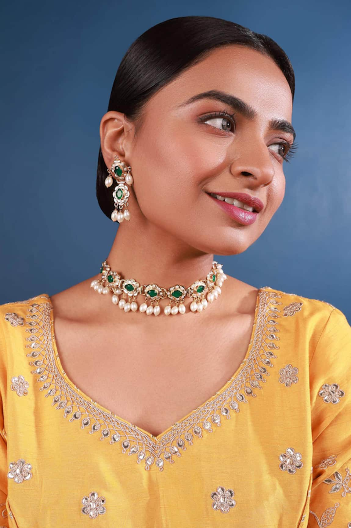 Namasya Amritsari Jadau Embellished Choker Set