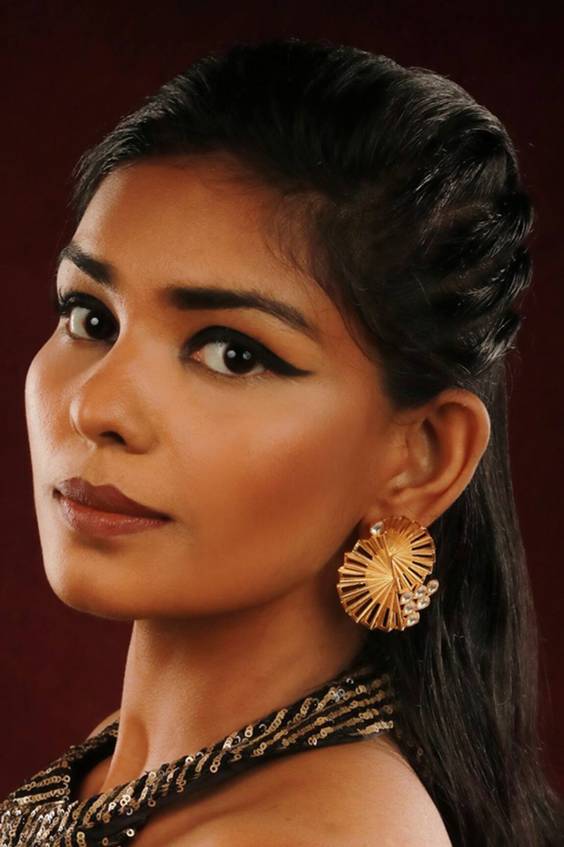 Ishhaara Peacock Sculpted Earrings 