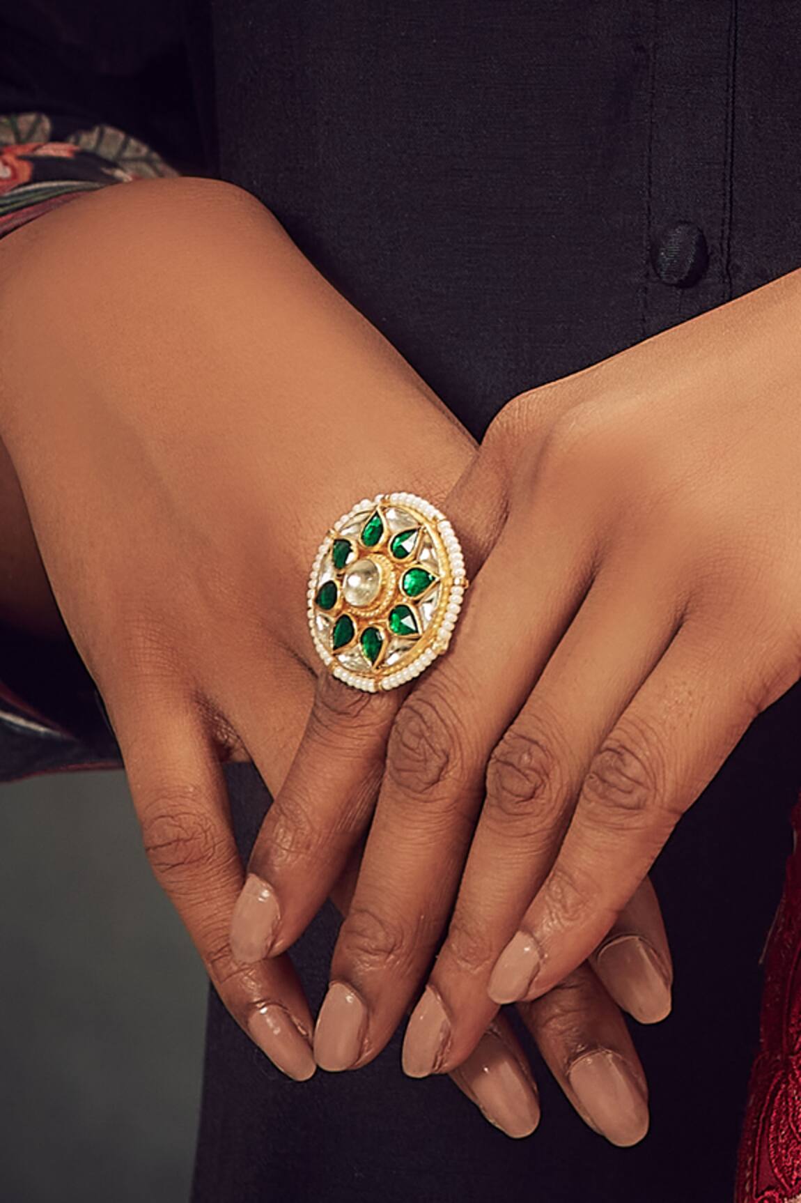 Maisara Kundan Embellished Ring