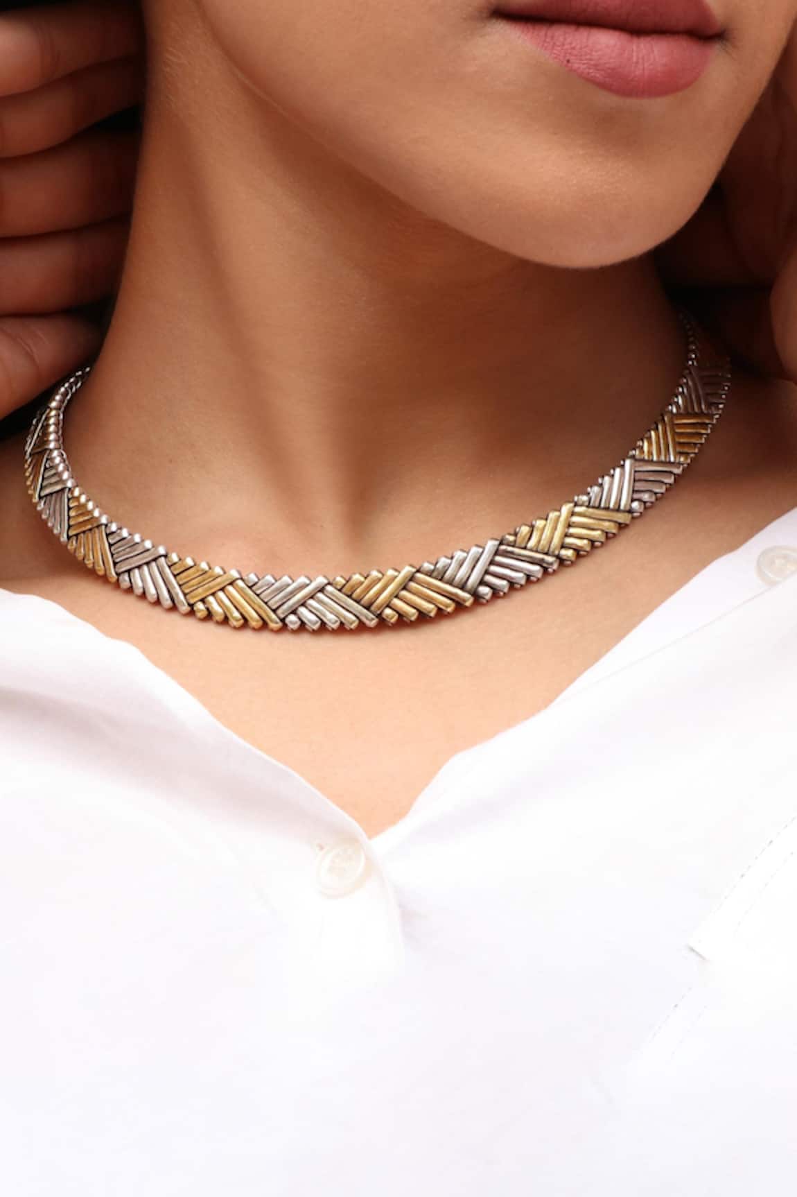 Noor Gold Plated Silver Carved Necklace Set 