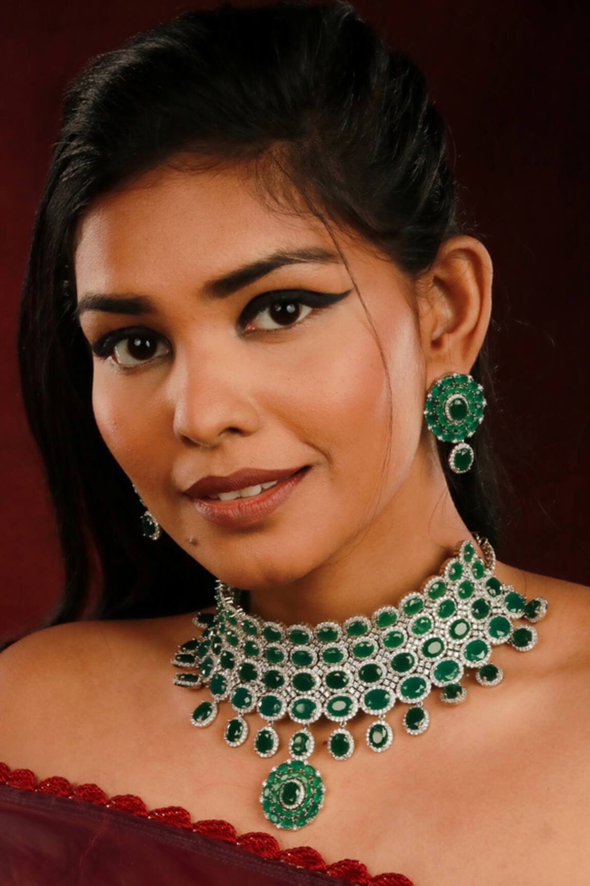 Ishhaara Carved Floral Stone Embellished Choker Necklace Set