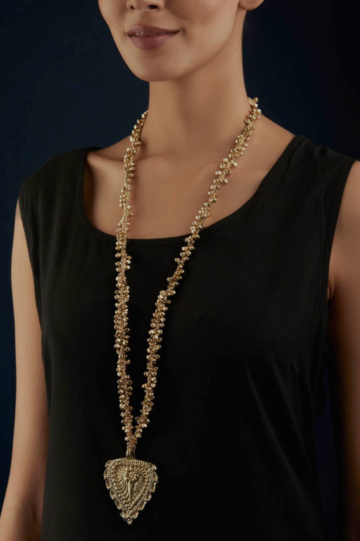 House Of Tuhina Grape Paan Long Necklace