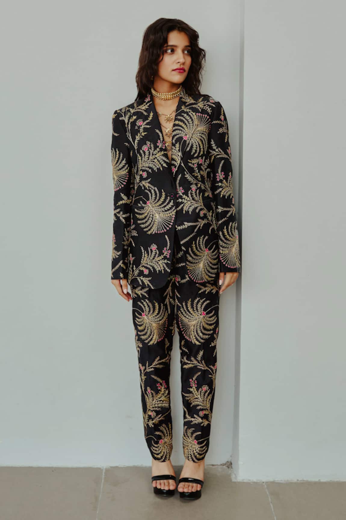 Wabi Sabi By Anshum-Ritesh The Great Indian Jacobean Embroidered Jacket & Pant Set