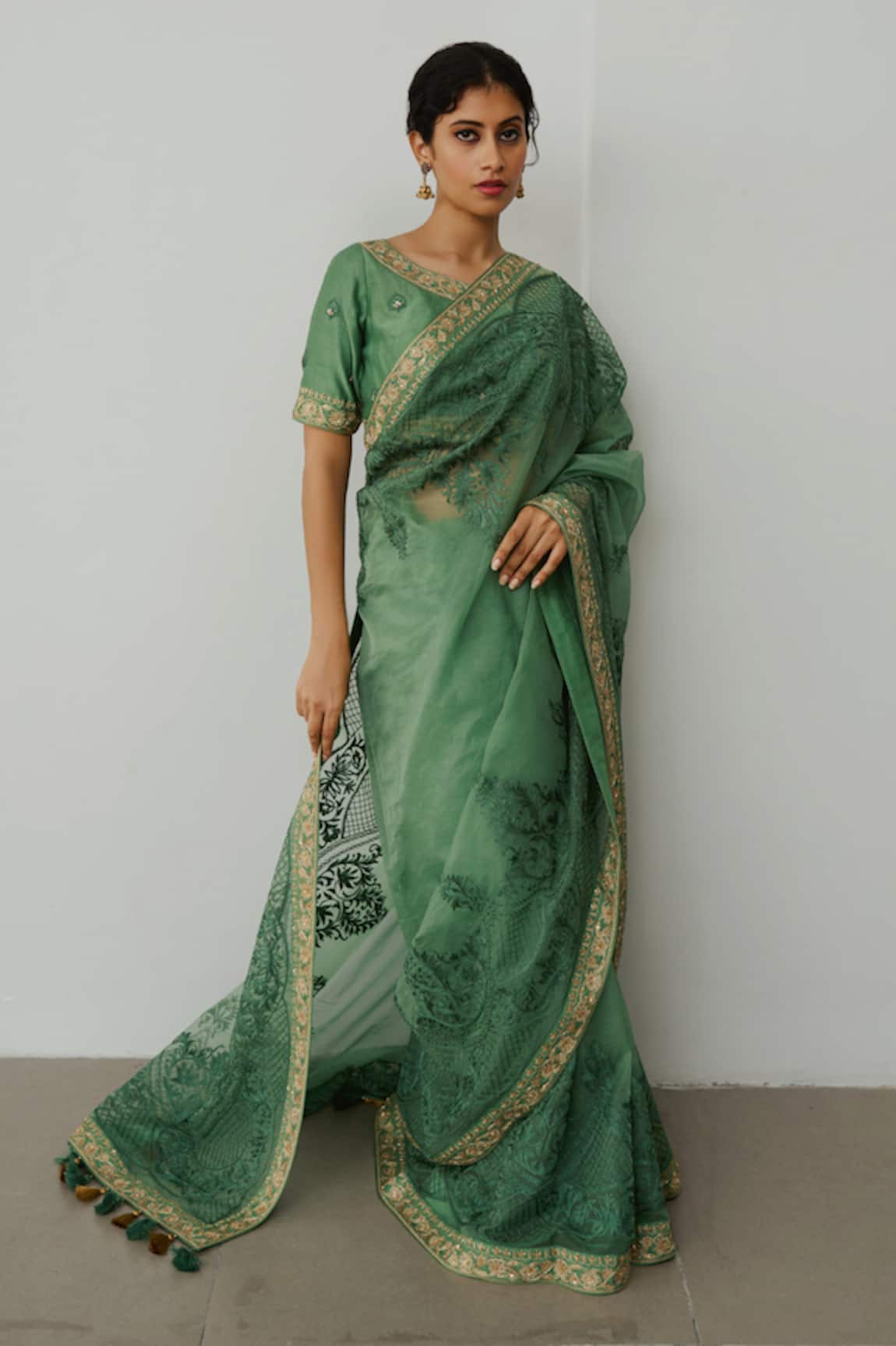 Wabi Sabi By Anshum-Ritesh Betel Leaf Hand Embroidered Saree With Blouse