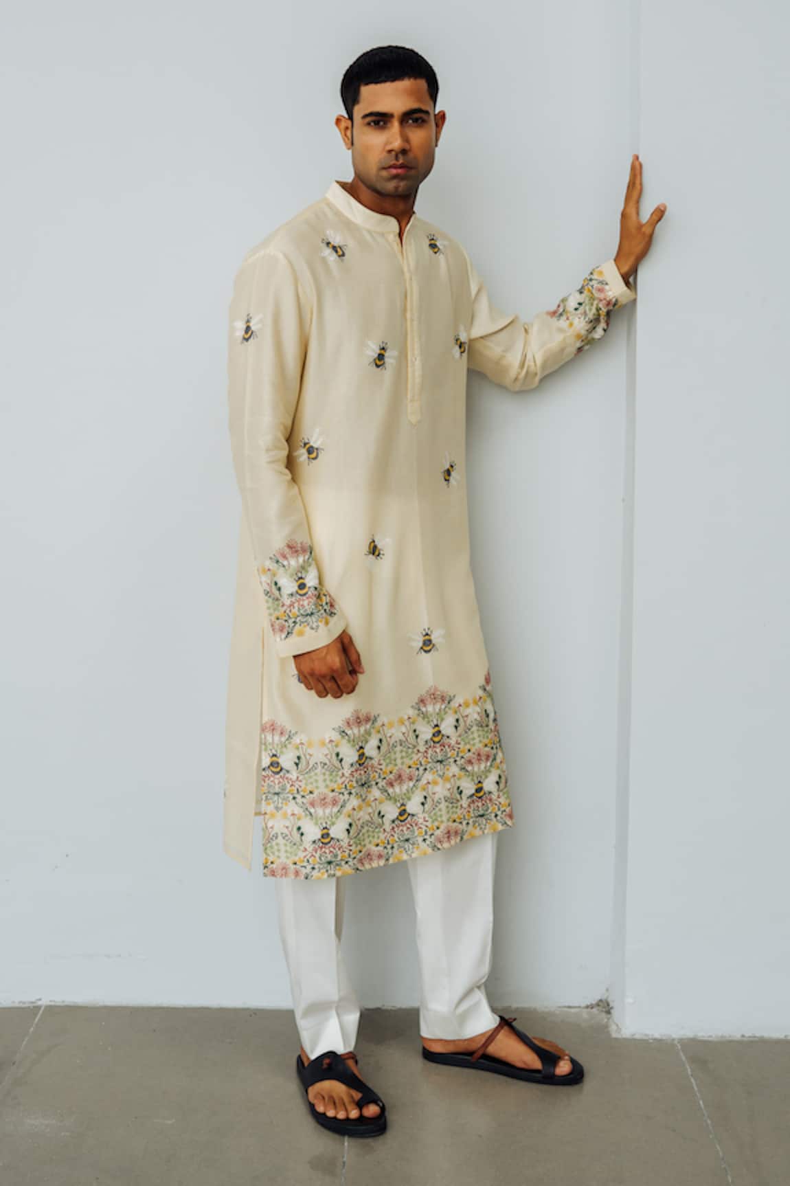Wabi Sabi By Anshum-Ritesh Buzz Me Embroidered Chanderi Kurta Set