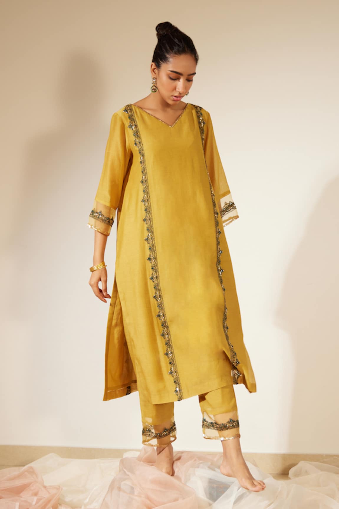 Sarang Kaur Floral Work Straight Kurta & Pant Set