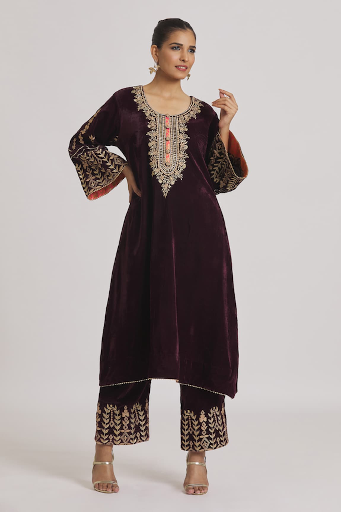 Rahul Singh Velvet Embroidered Straight Kurta & Pyjama Set