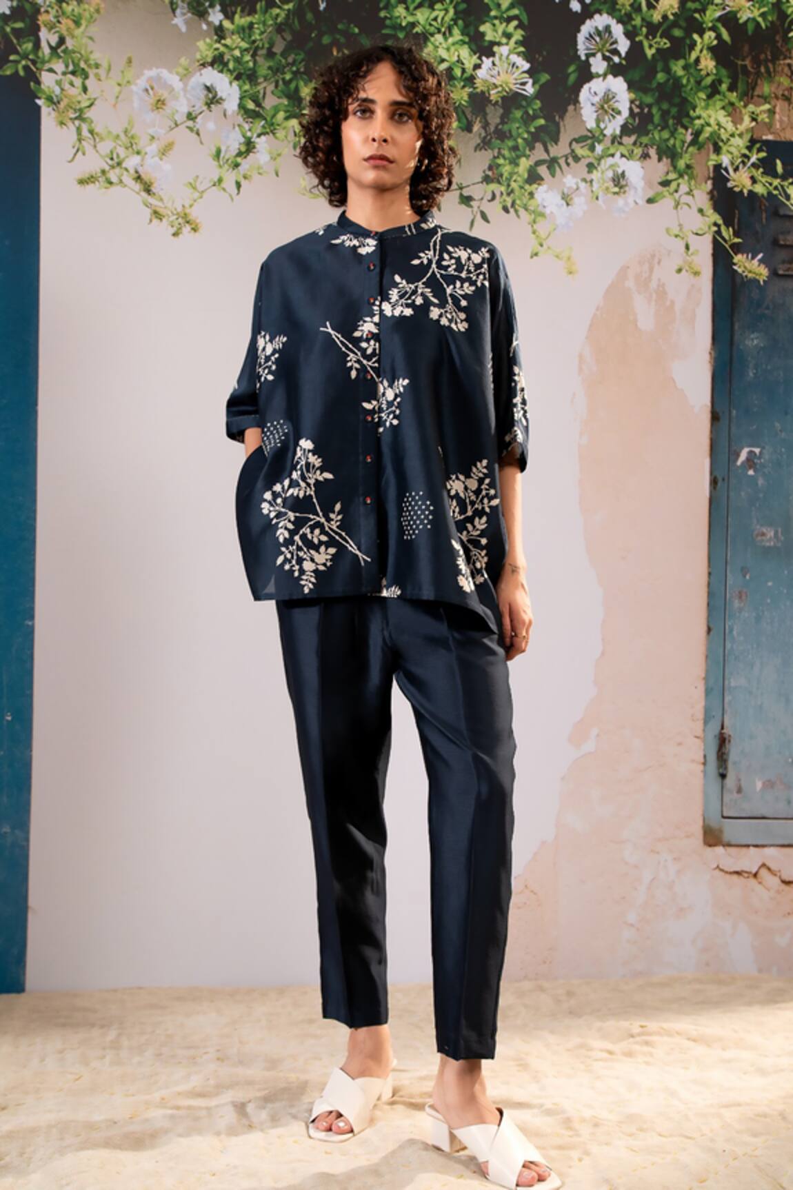 Arcvsh By Pallavi Singh Silk Chanderi Floral Print Kaftan Top With Pant