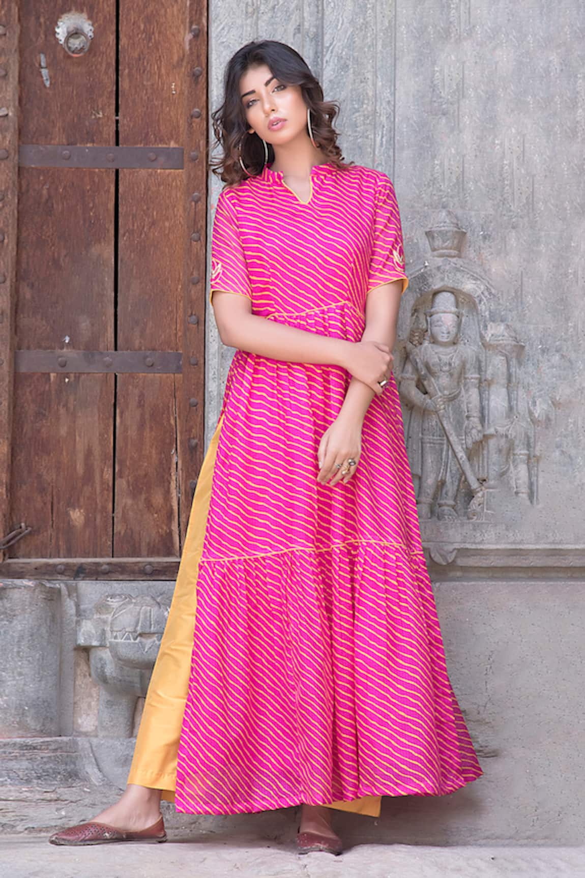 The Home Affair Leheriya Slit Kurta Pant Set 