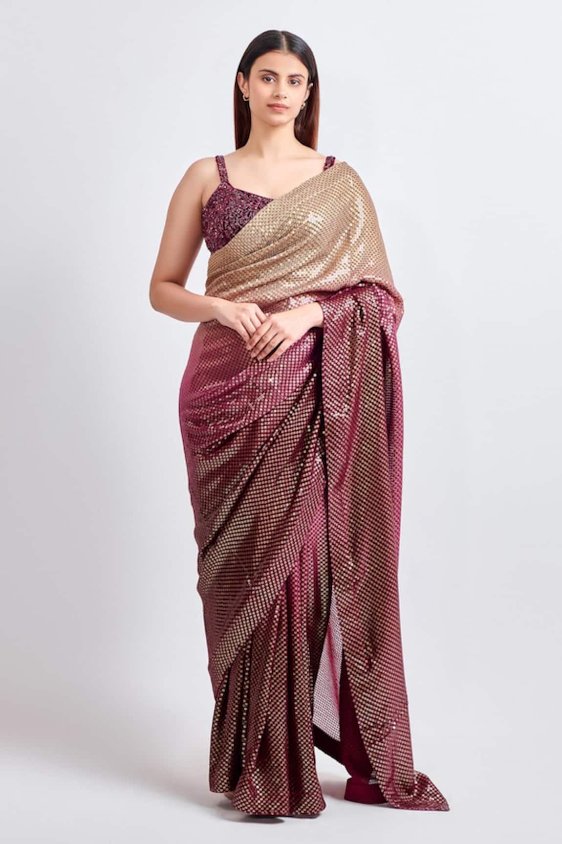 Meenagurnam Sequin Embellished Ombre Saree With Blouse