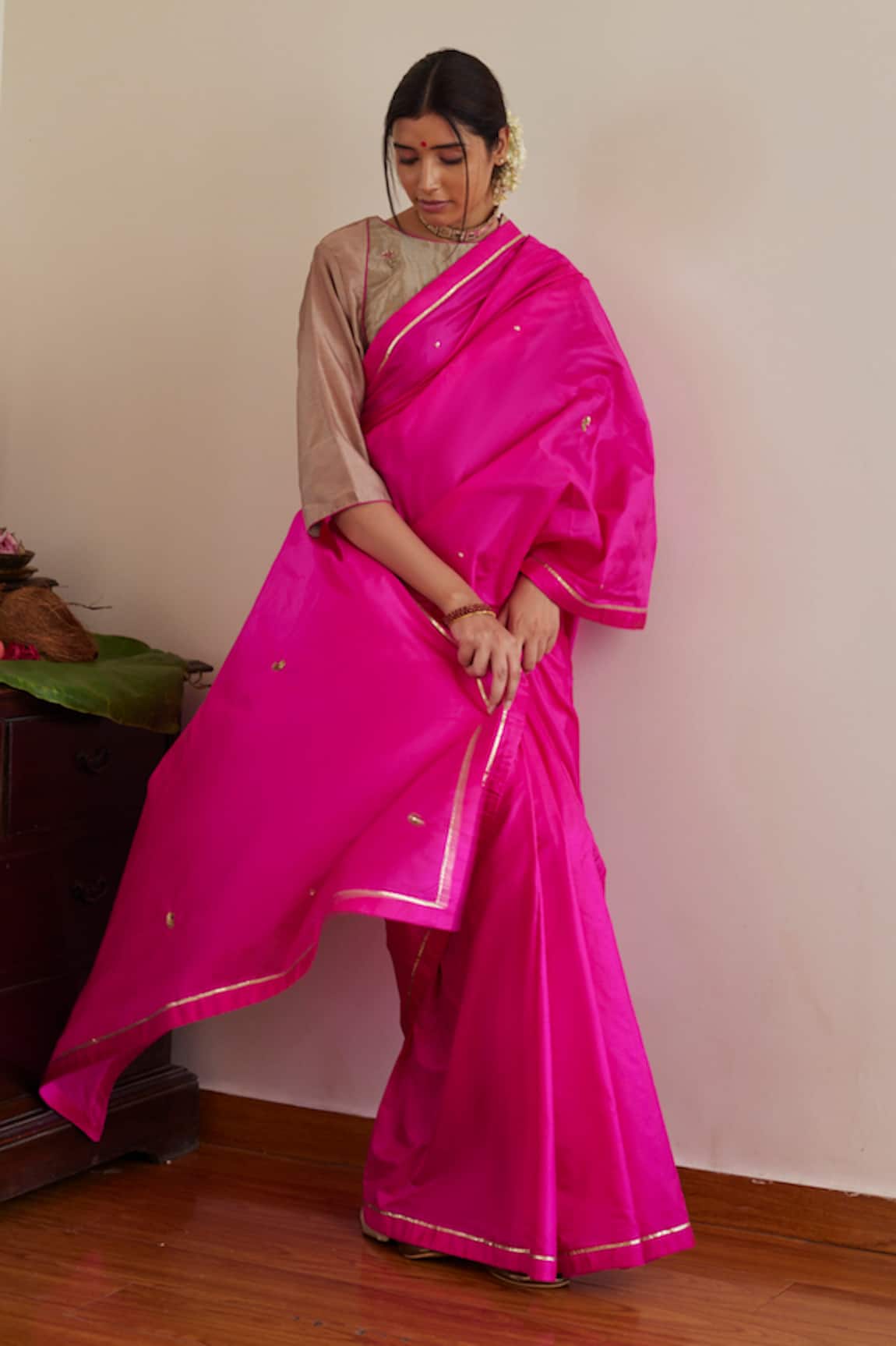 Shorshe Clothing Placement Hand Embroidered Saree With Blouse