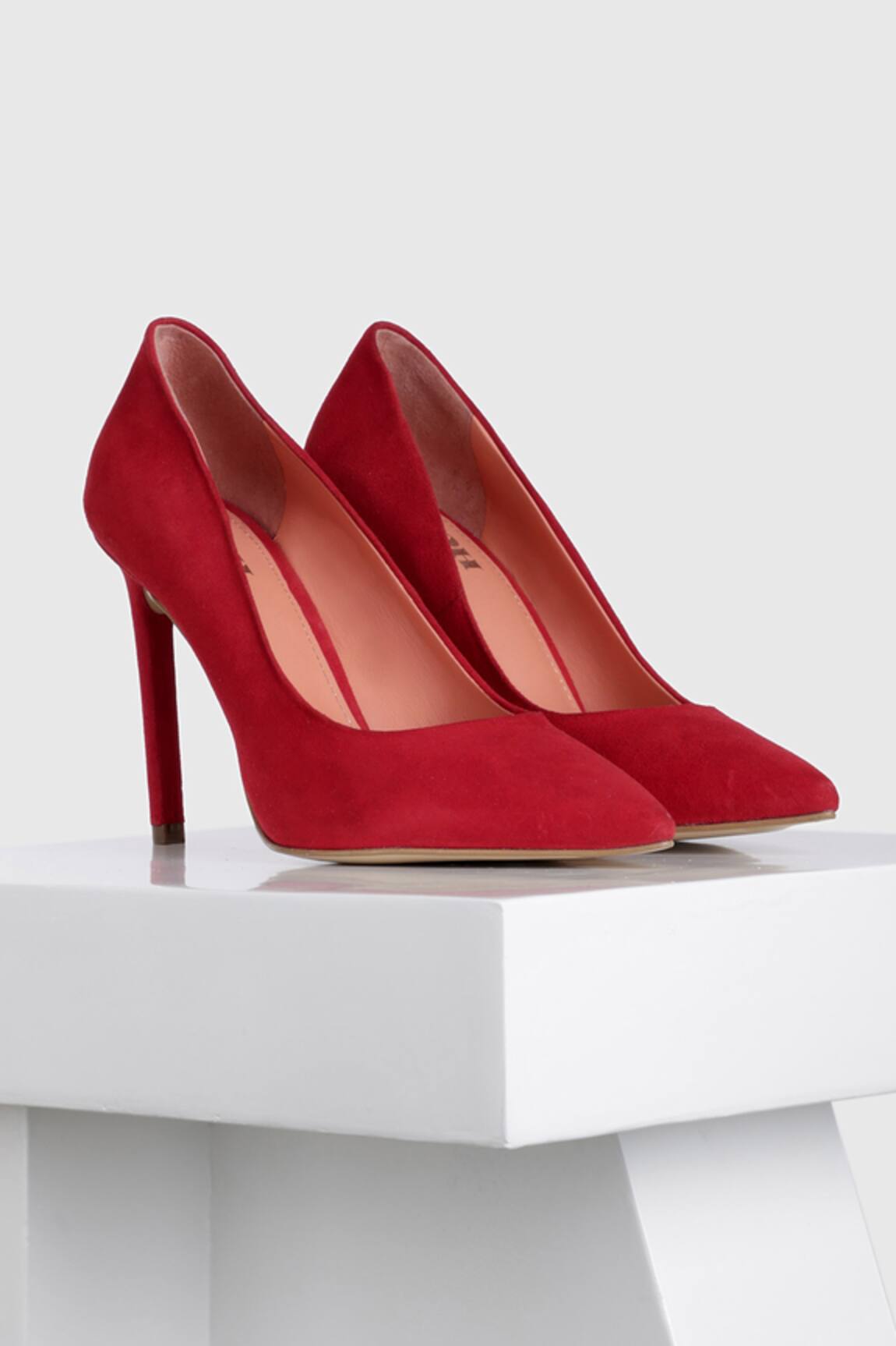 Oroh Madrid Pump Heels 