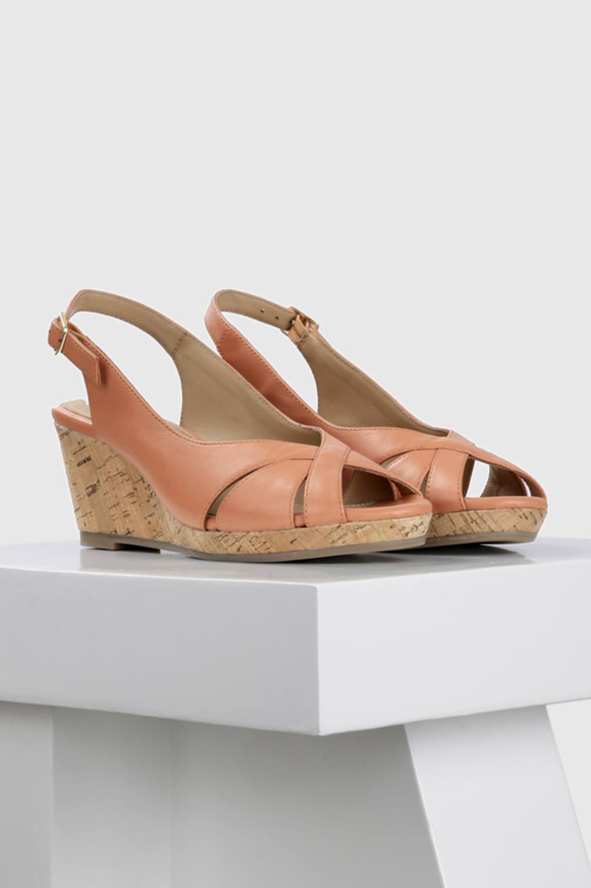 Oroh Segovia Criss Cross Strap Wedges