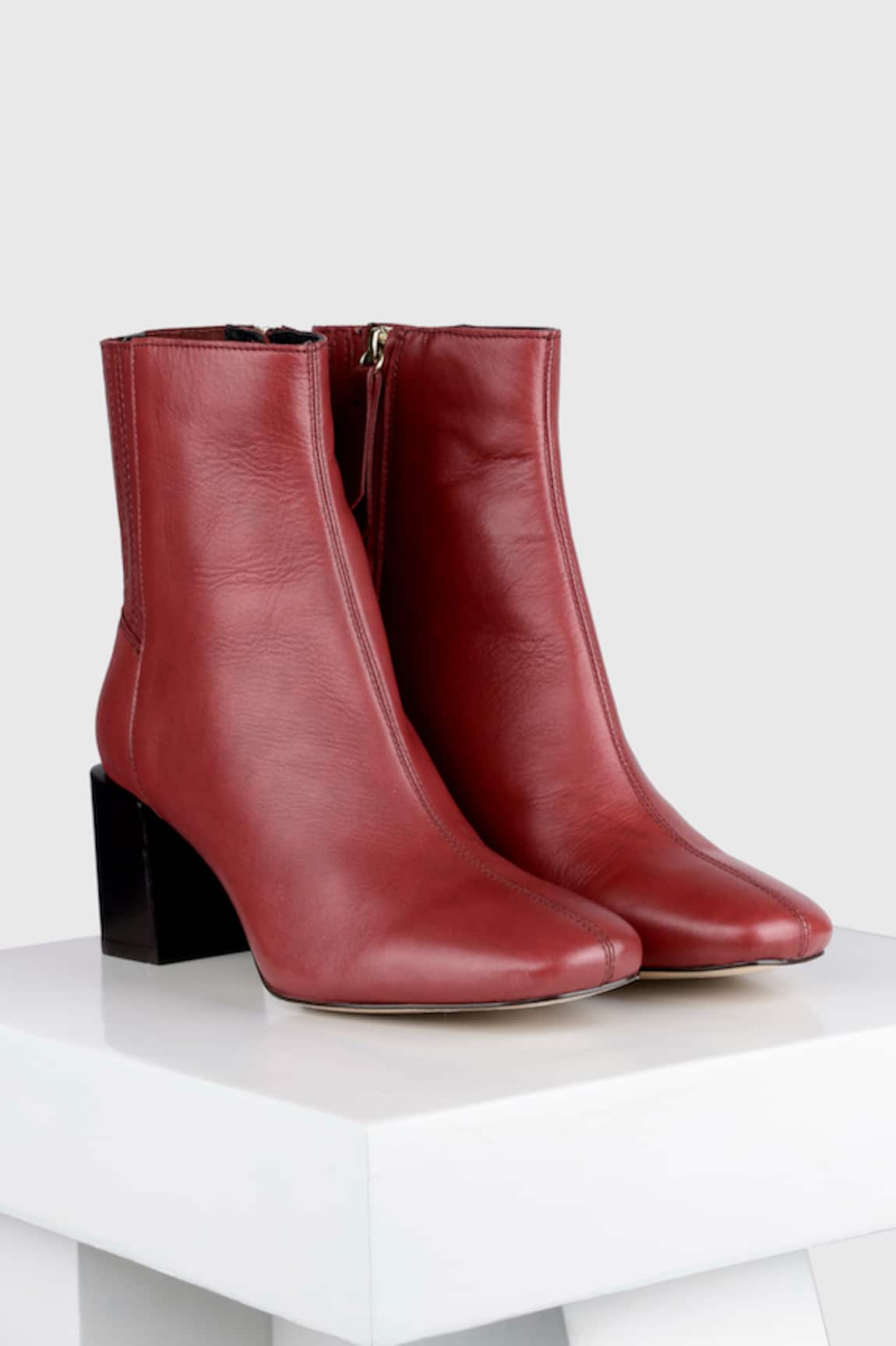 Oroh Calafell Leather Ankle Boots