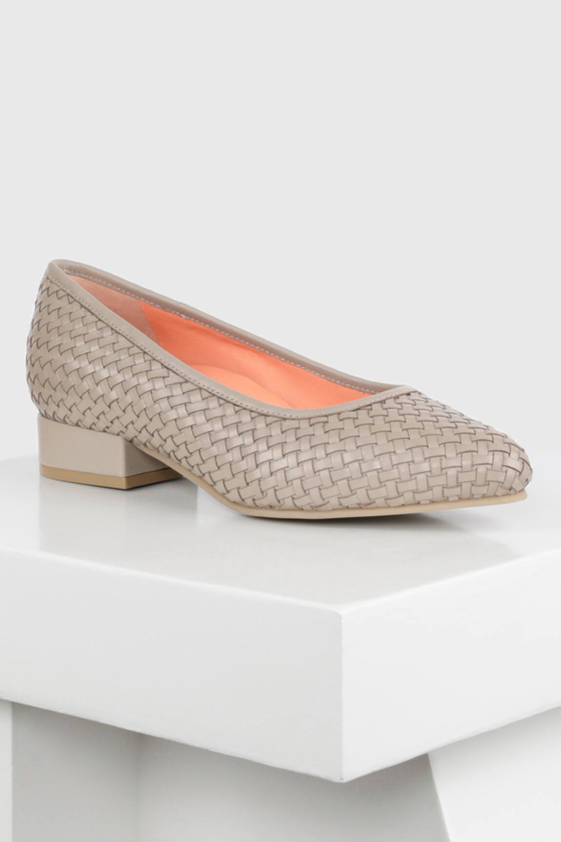 Oroh Grey Genuine Leather Basket Weave Pumps