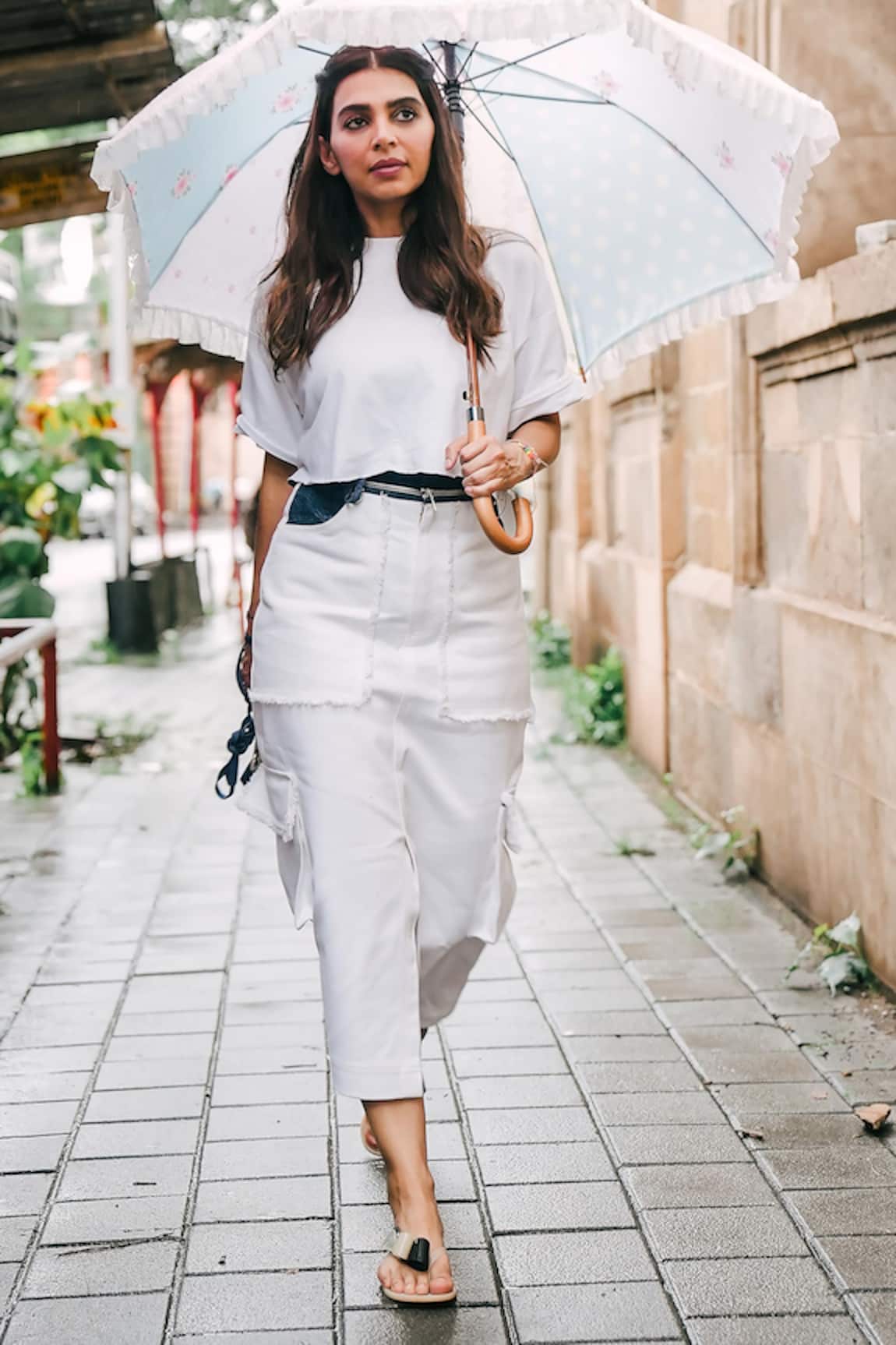 Style Junkiie White Denim Solid Midi Skirt 