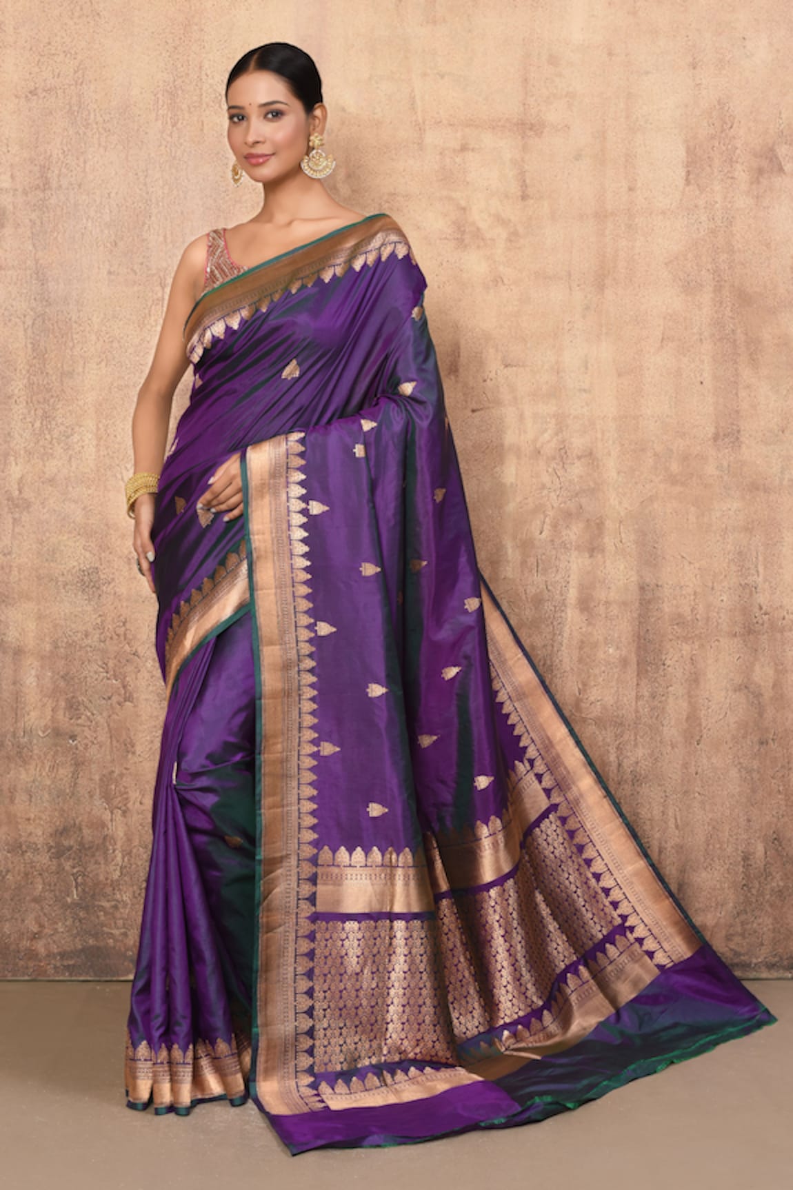 Naaritva India Banarasi Handwoven Saree With Running Blouse