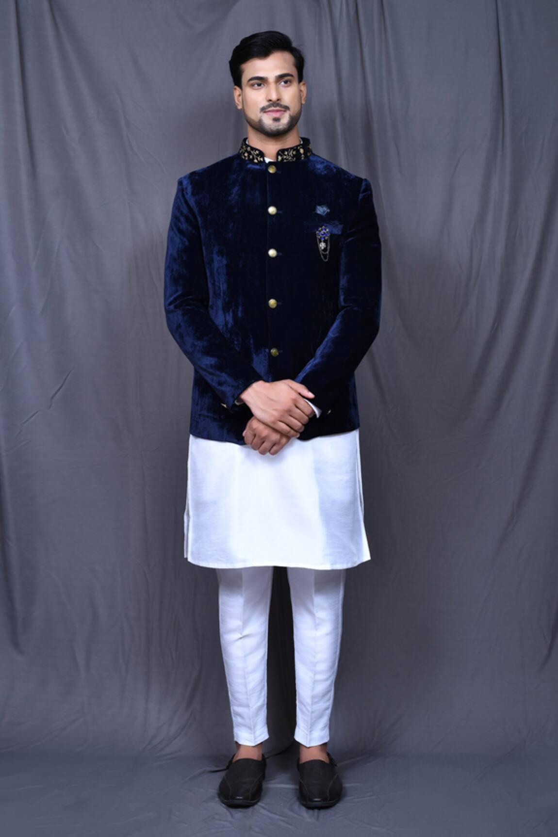 Arihant Rai Sinha Collar Embroidered Bandhgala With White Kurta Set 
