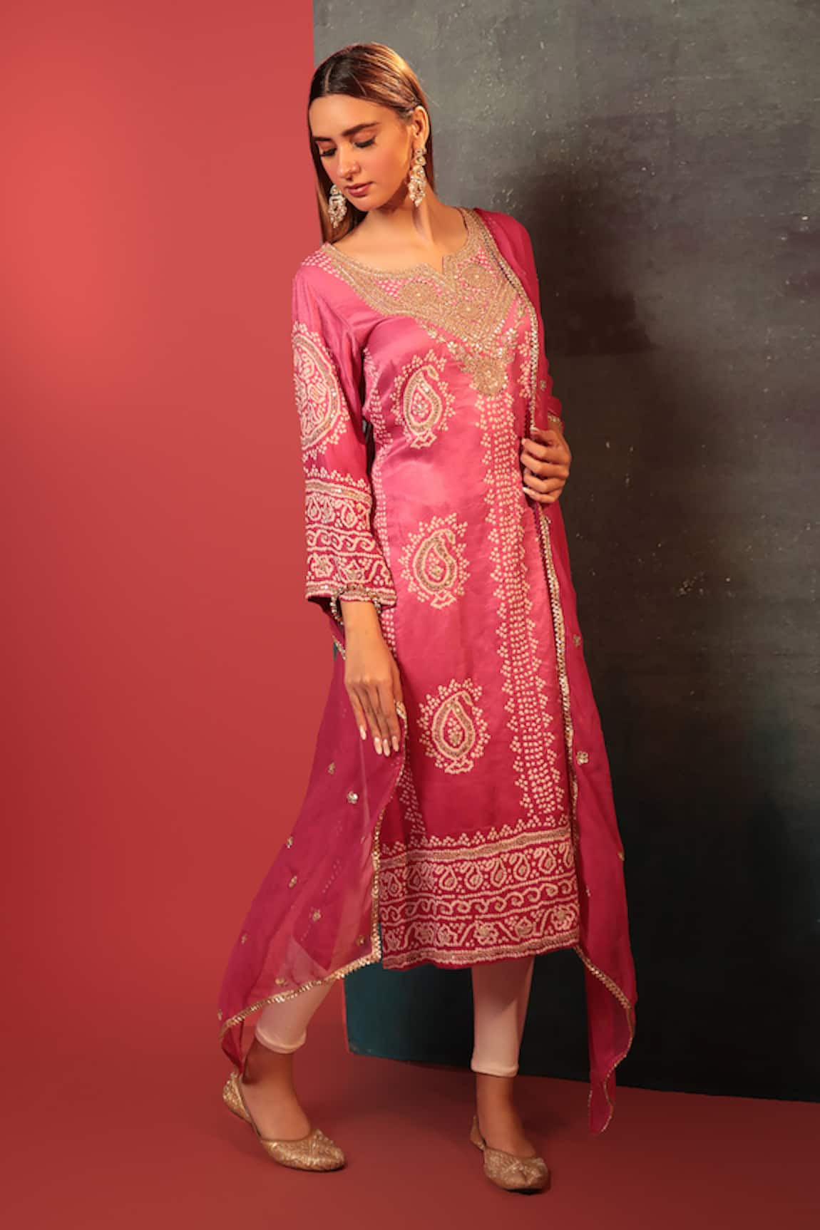 Bandhani Silk Bandhani Woven Kurta With Dupatta