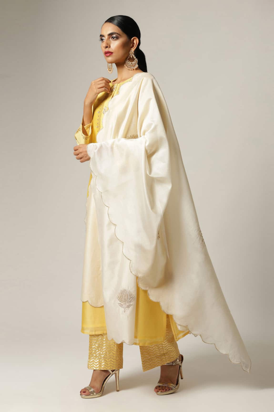 Anantaa By Roohi Silk Chanderi Embroidered Kurta Pant Set 