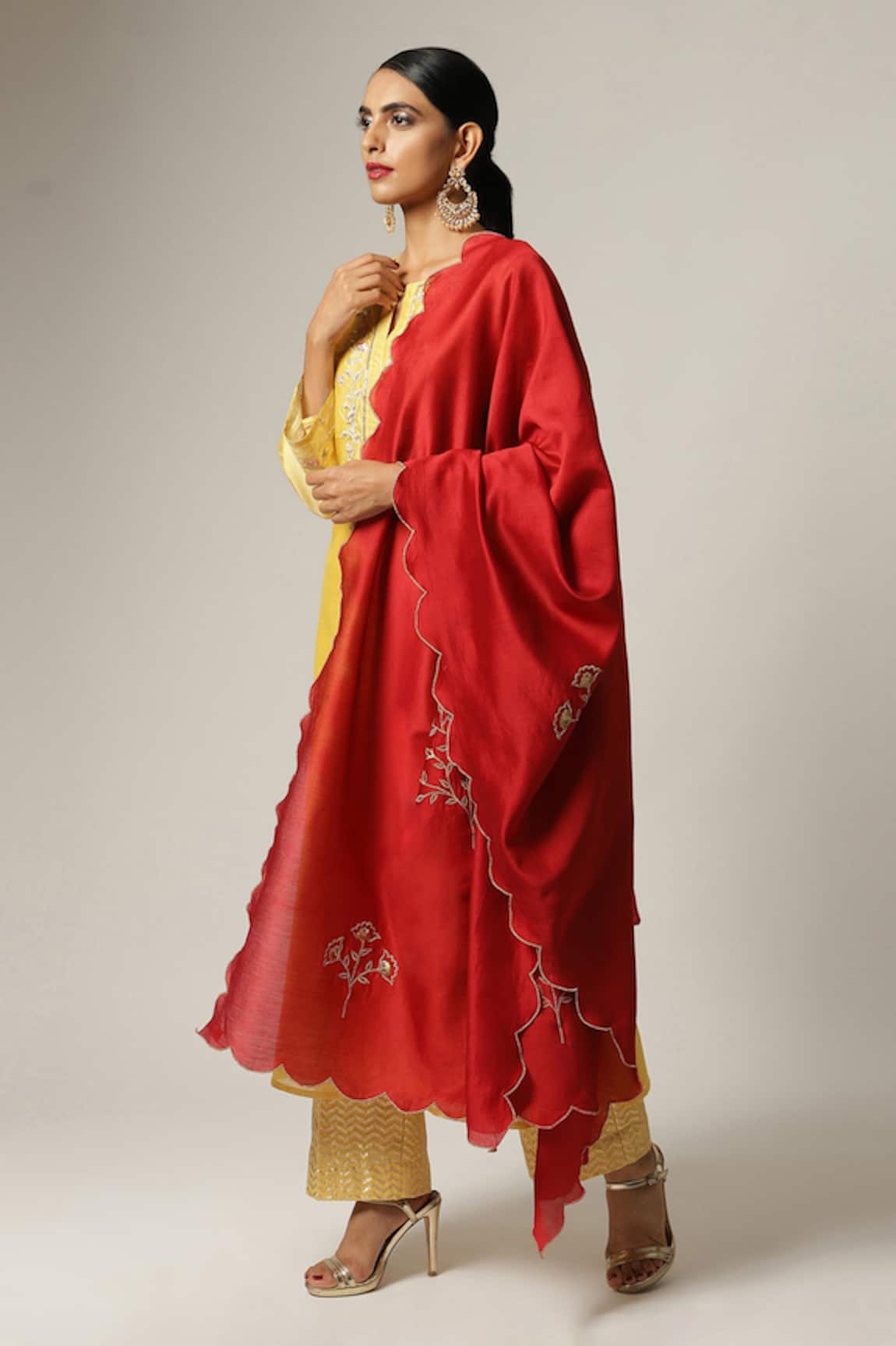 Anantaa By Roohi Silk Chanderi Embroidered Yoke Kurta Set 