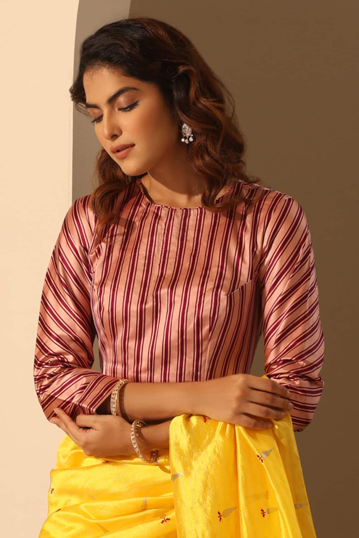 Weaver Story Striped Print Blouse 