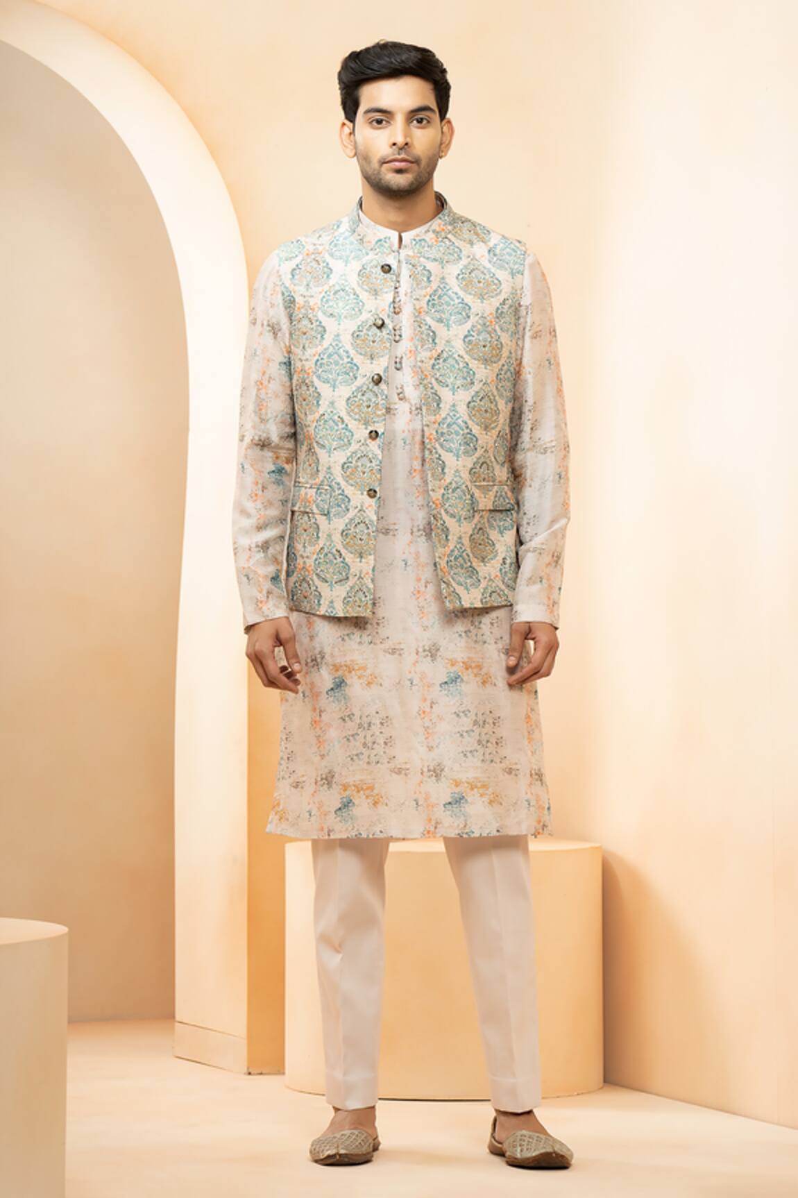 Studio Bagechaa Floral Print Bundi Kurta Set 