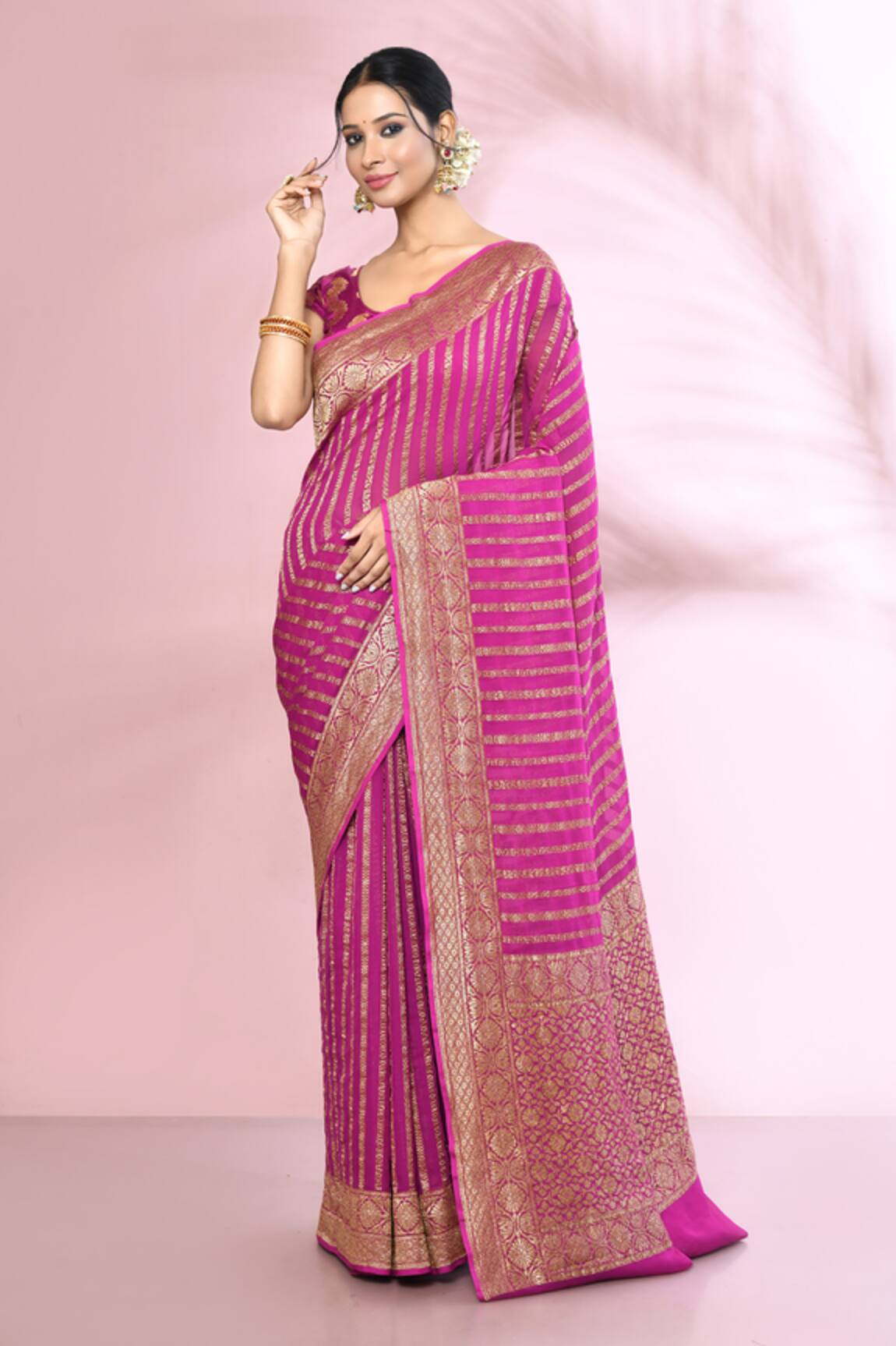 Nazaakat by Samara Singh Floral Motif Pattern Banarasi Saree With Running Blouse