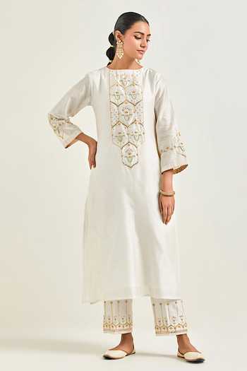 Anantaa By Roohi Silk Chanderi Flower Embroidered Kurta & Pant Set